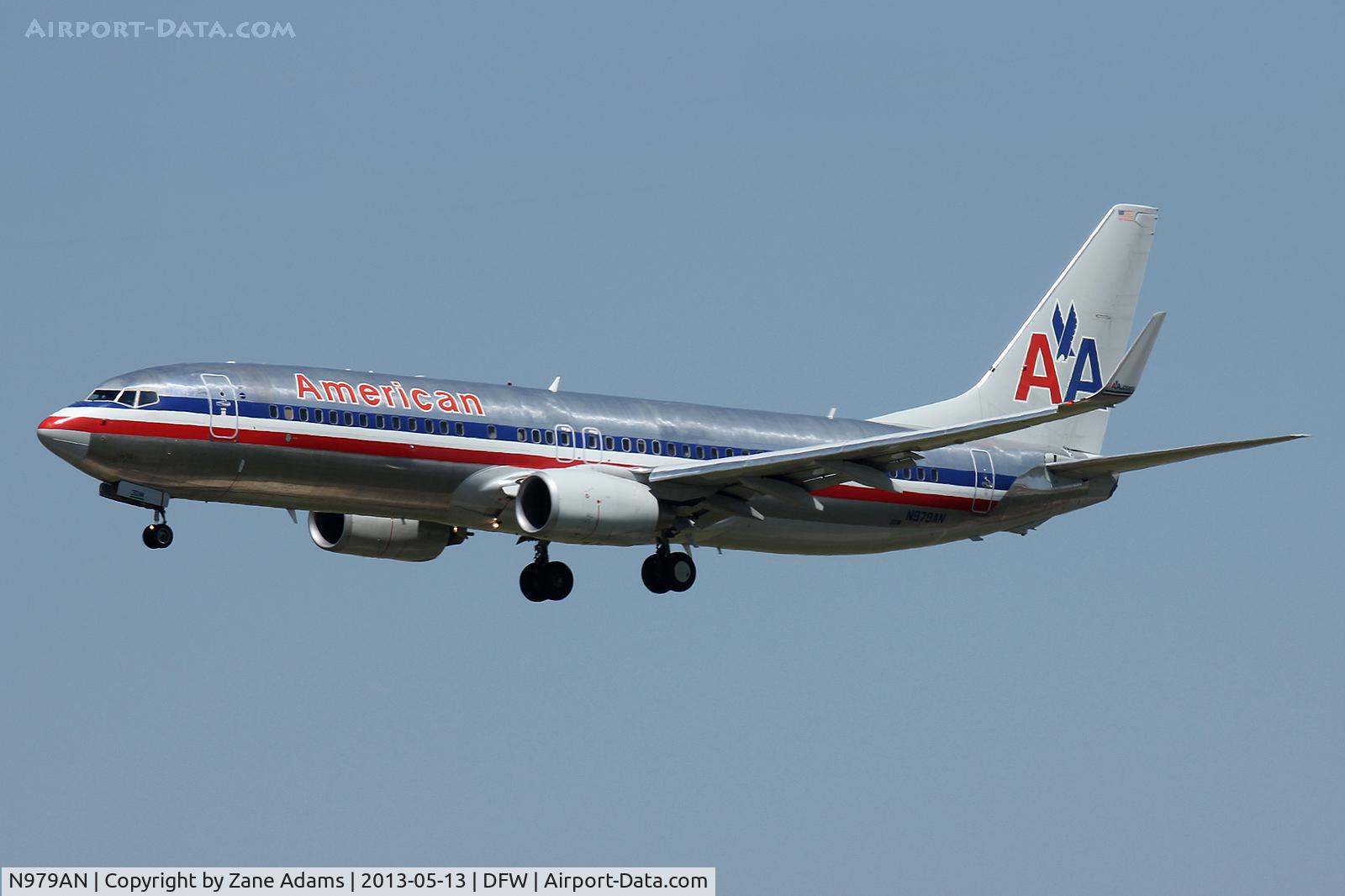 N979AN, 2009 Boeing 737-823 C/N 29568, American Airlines at DFW Airport