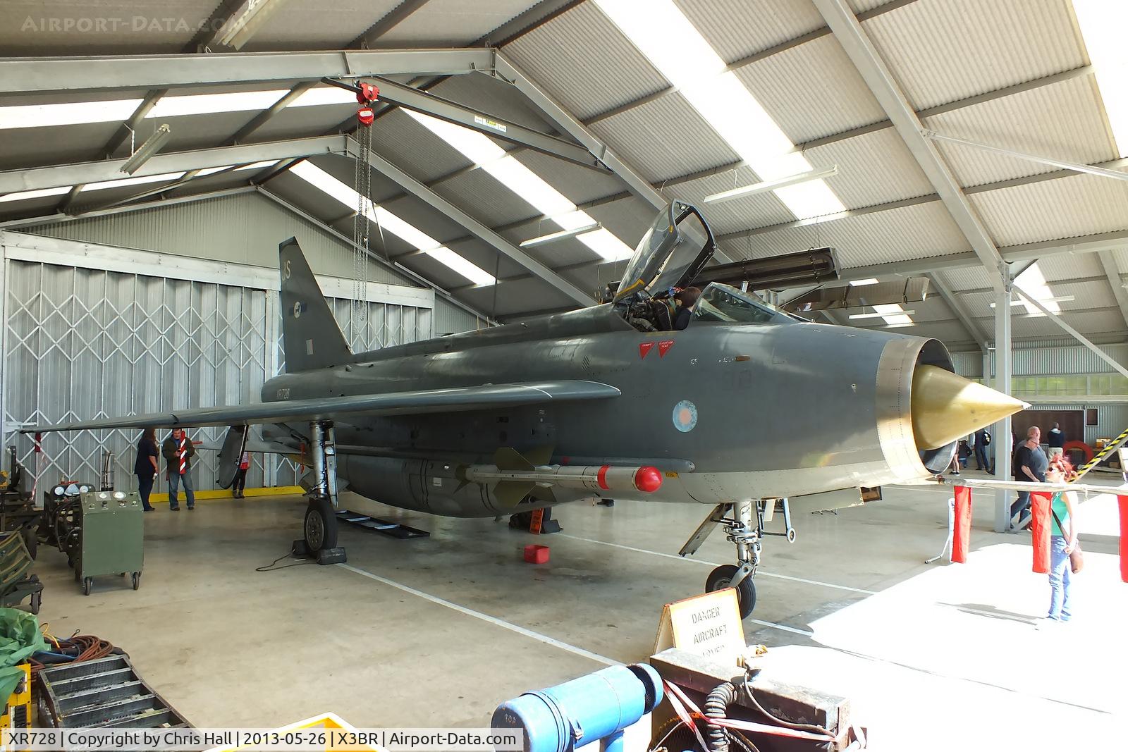 XR728, 1965 English Electric Lightning F.6 C/N 95213, at the Cold War Jets open day, Bruntingthorpe