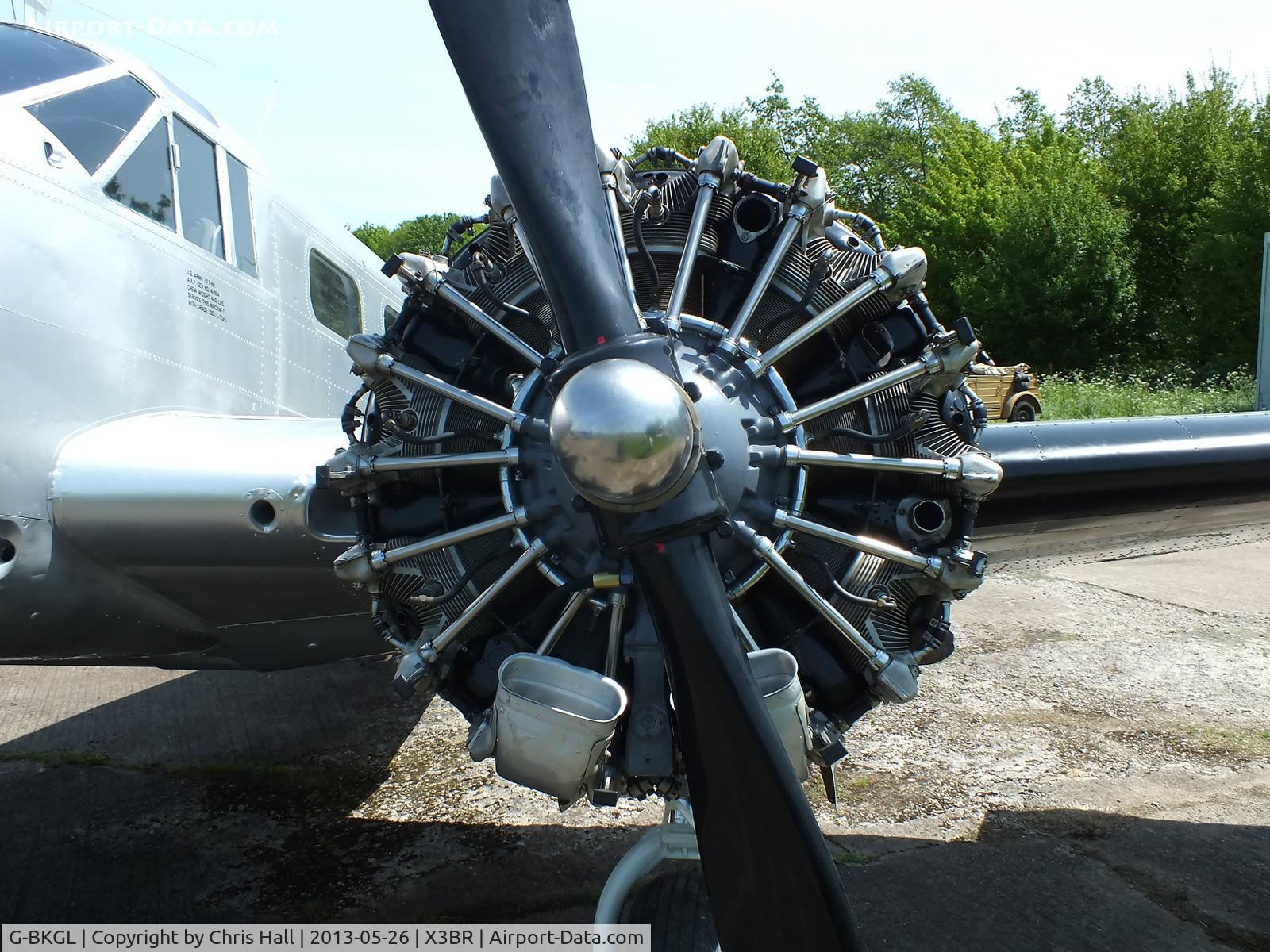 G-BKGL, 1952 Beech Expeditor 3TM C/N CA-164 (A-764), Pratt & Whitney R985-APS4 radial