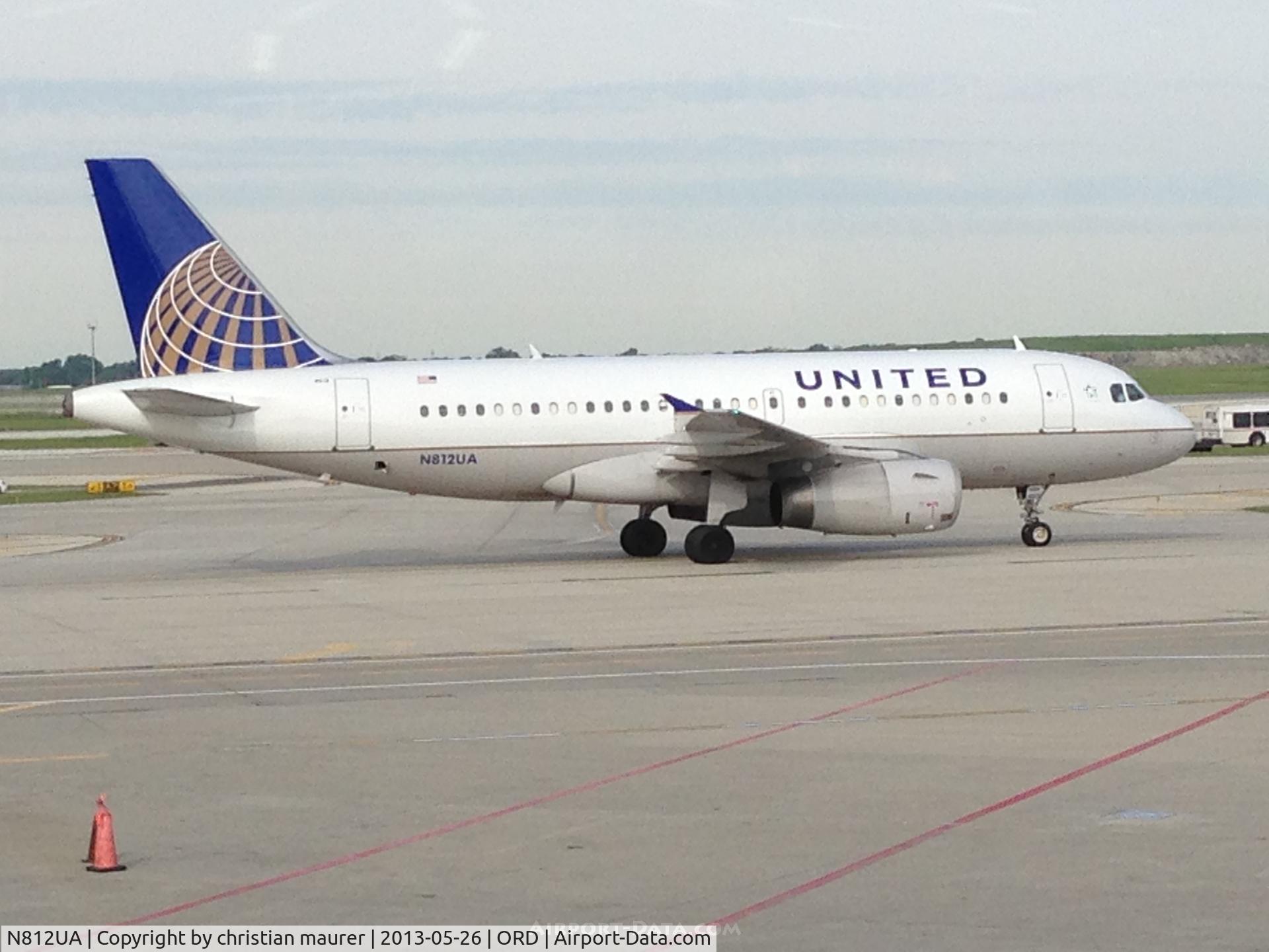 N812UA, 1998 Airbus A319-131 C/N 850, a319