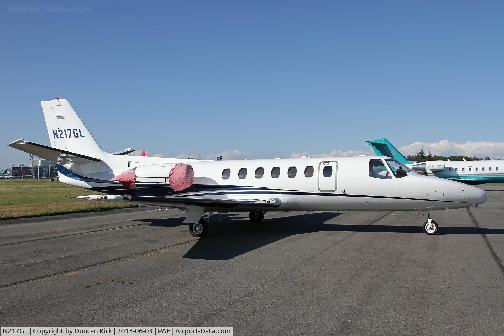 N217GL, 1990 Cessna 560 Citation V C/N 560-0076, Long-term parking on Everett's corporate ramp at Castle & Cooke