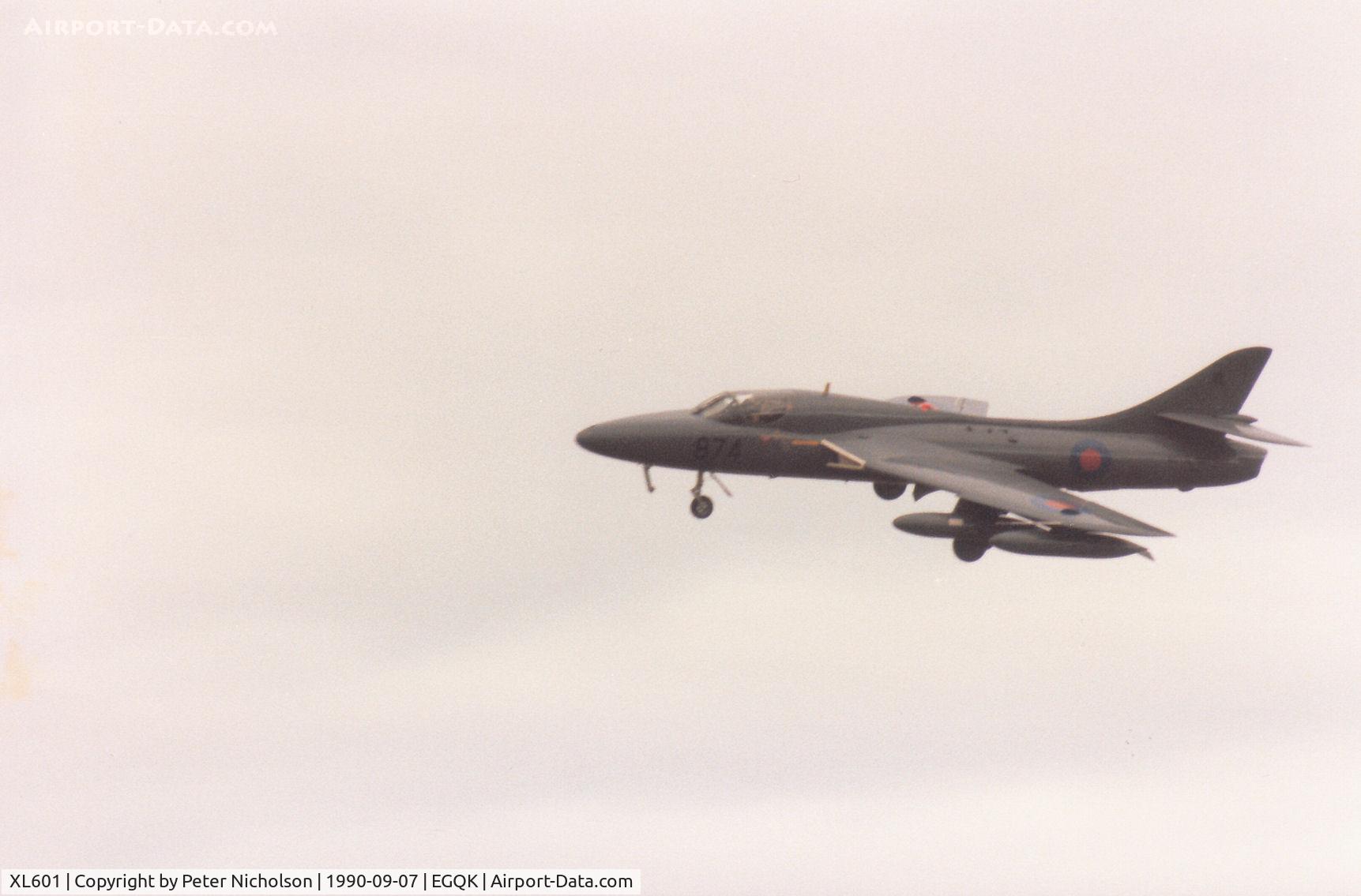 XL601, 1958 Hawker Hunter T.7 C/N 41H-693832, Hunter T.7 of the Royal Navy's Fleet Requirements & Direction Unit on short finals to RAF Kinloss in September 1990.