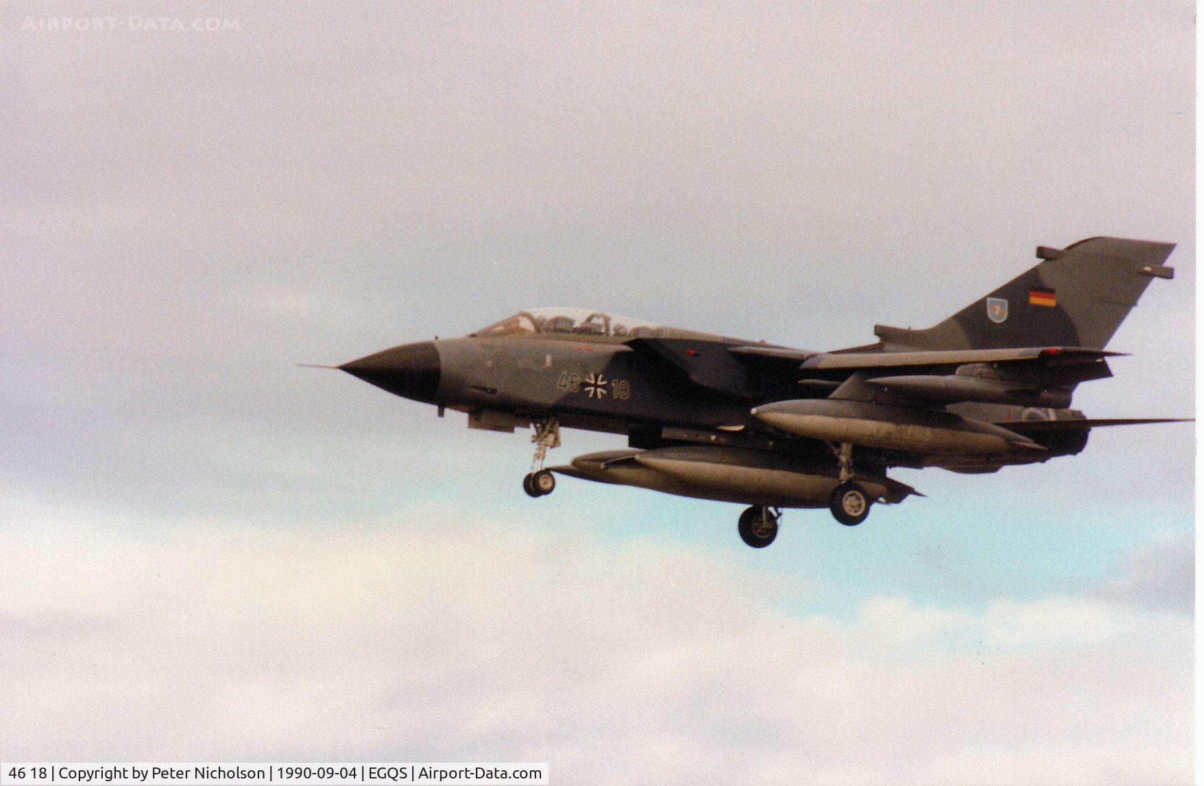 46 18, Panavia Tornado IDS C/N 789/GS251/4318, Tornado IDS of German Marineflieger MFG-2 on final approach to Runway 23 at RAF Lossiemoth in the Summer of 1990.