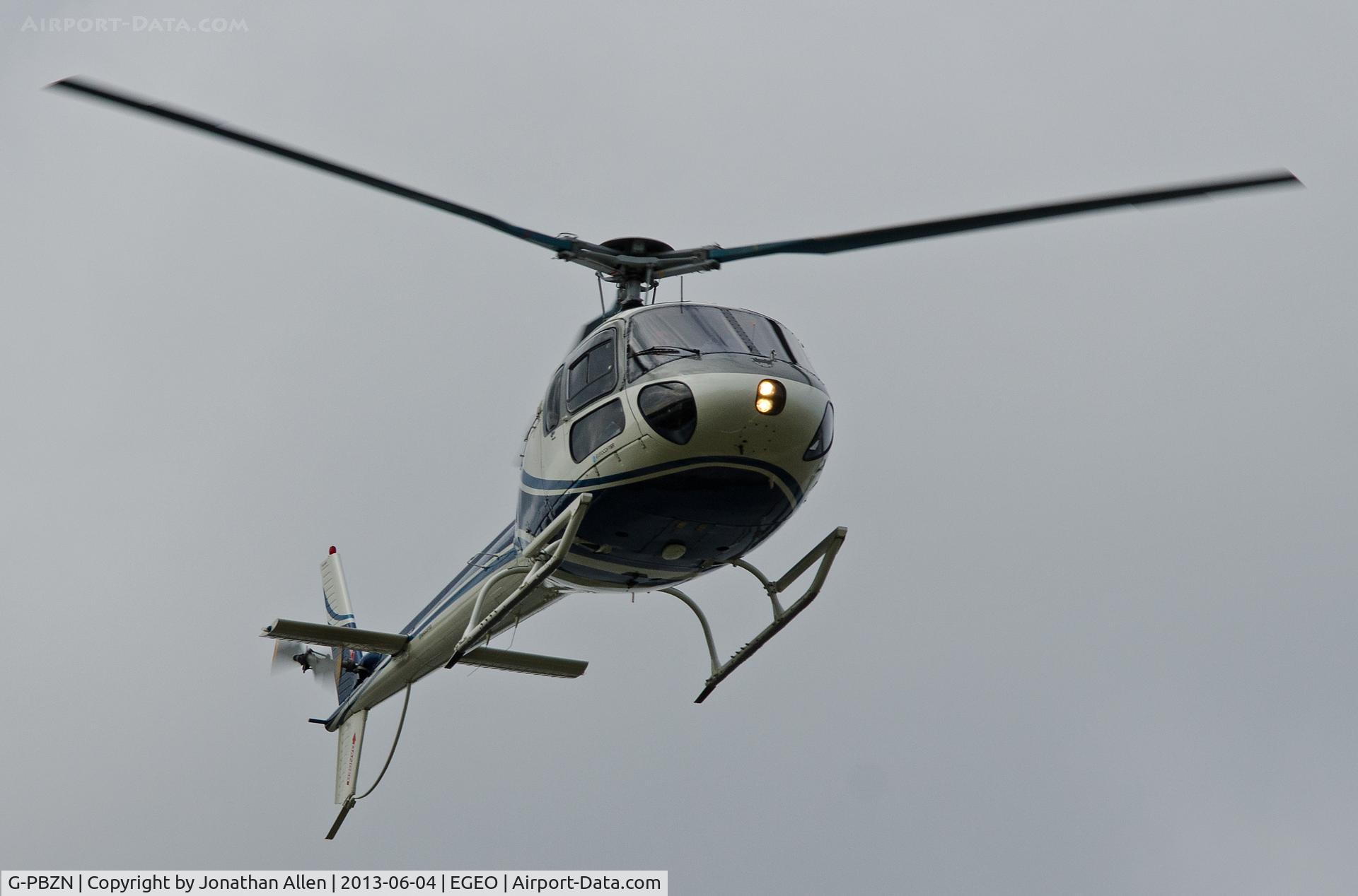 G-PBZN, 1990 Aerospatiale AS-350B Ecureuil C/N 2386, Approaching Oban Airport (North Connel).