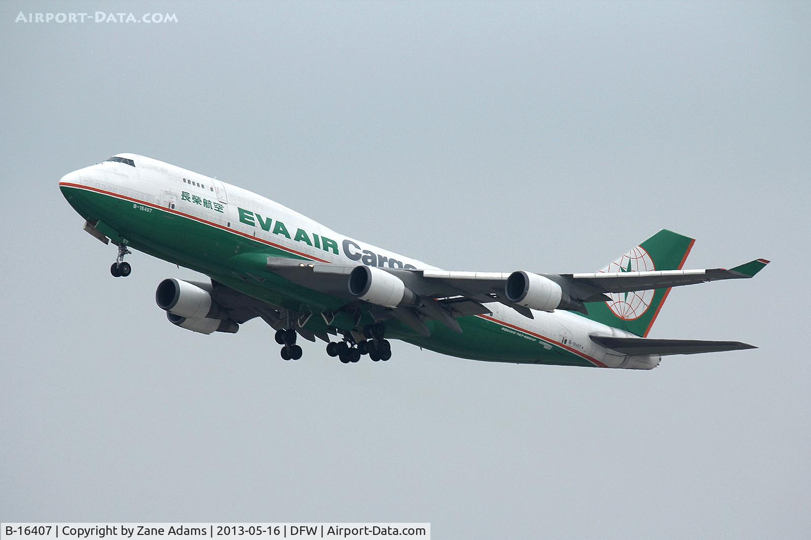 B-16407, 1995 Boeing 747-45E C/N 27899, EVA Air Cargo departing DFW Airport