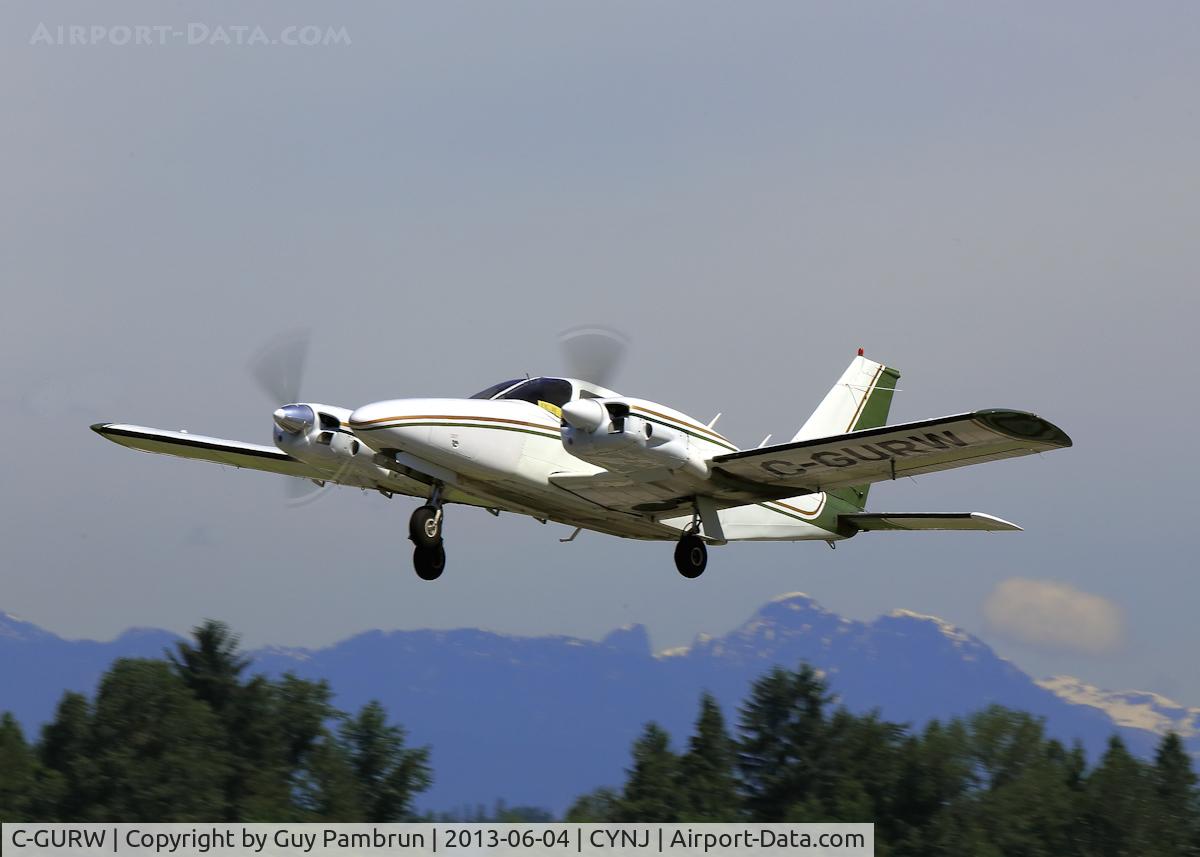 C-GURW, 1974 Piper PA-34-200 Seneca C/N 34-7450156, Just took off