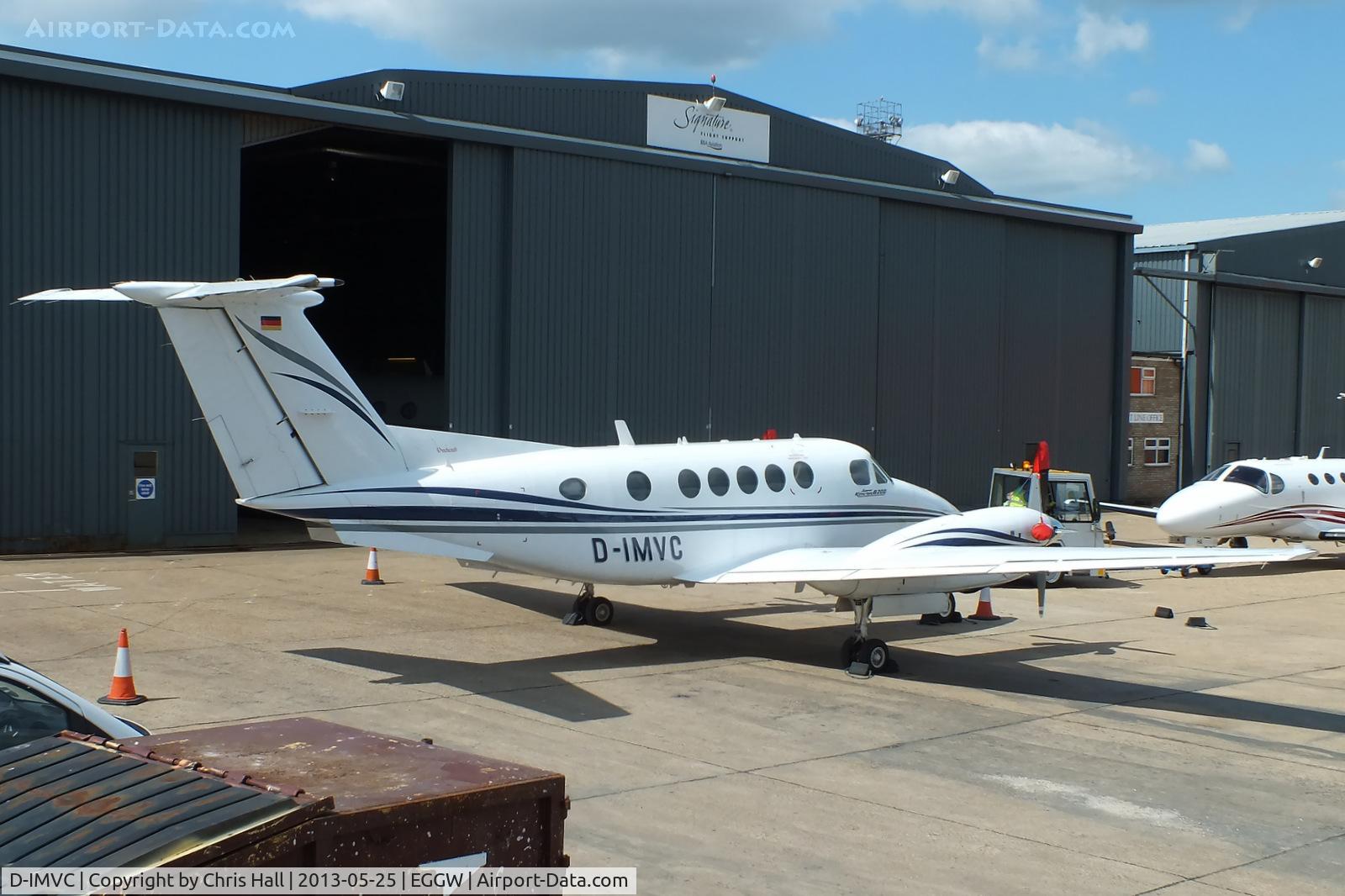 D-IMVC, 2000 Raytheon B200 King Air C/N BB-1741, visitor for the Champions League Final