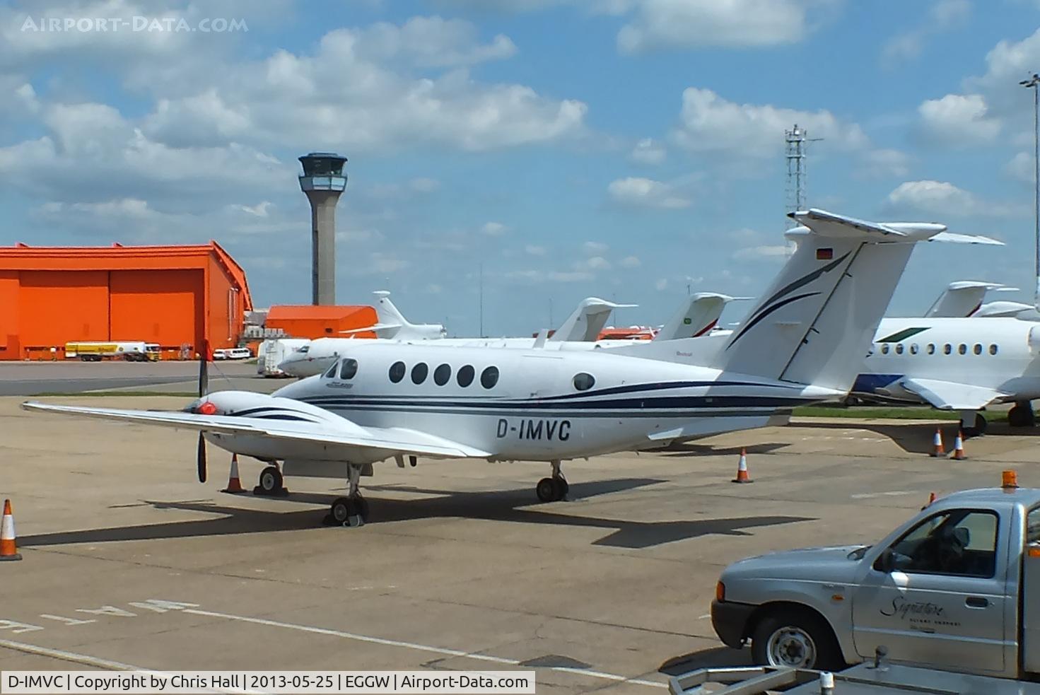 D-IMVC, 2000 Raytheon B200 King Air C/N BB-1741, visitor for the Champions League Final