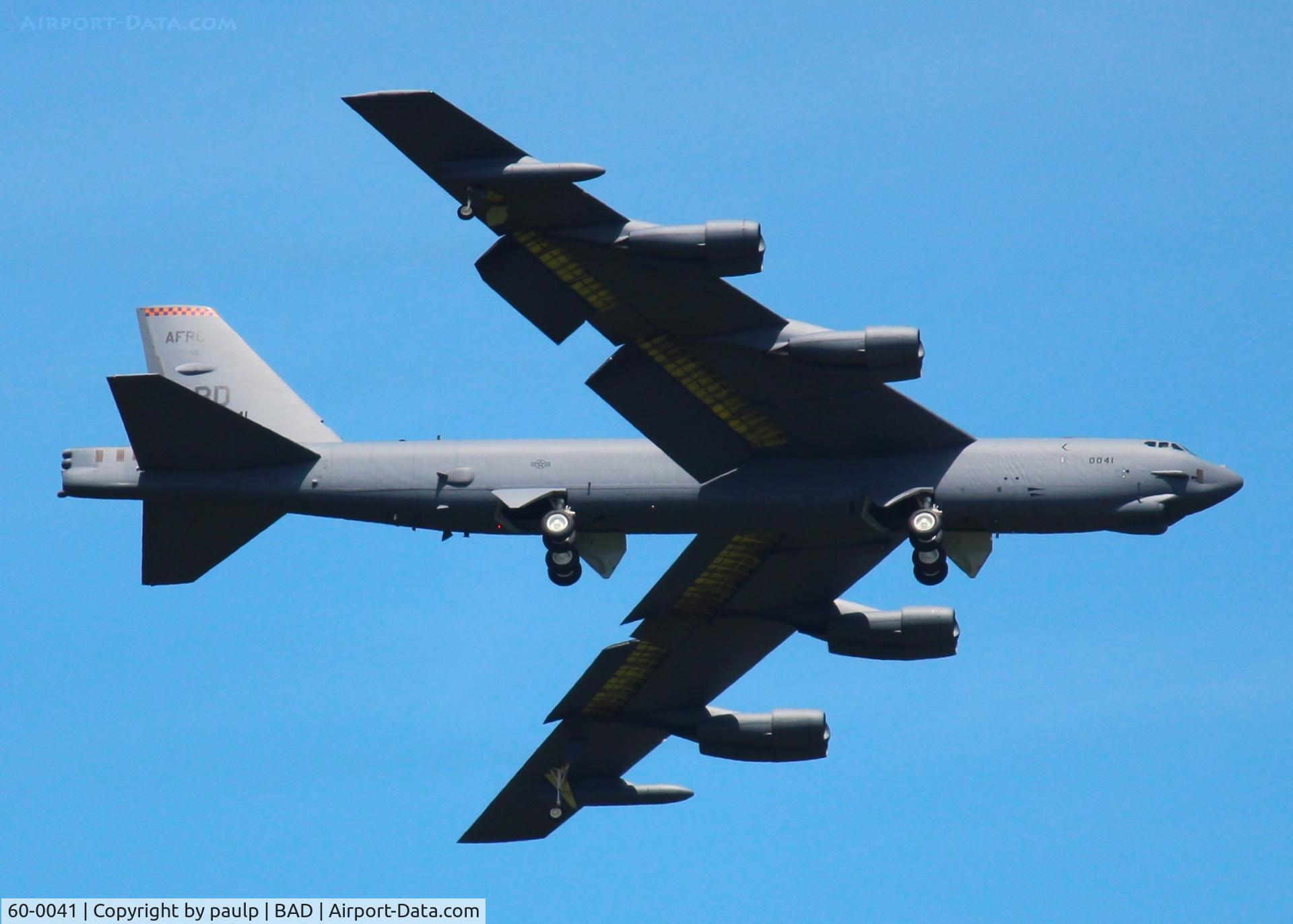 60-0041, 1960 Boeing B-52H Stratofortress C/N 464406, Landing at Barksdale Air Force Base.