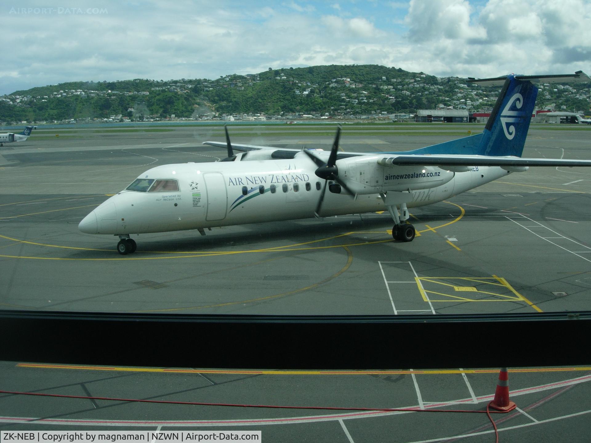 ZK-NEB, 2005 De Havilland Canada DHC-8-311 Dash 8 C/N 615, taxying in to stand