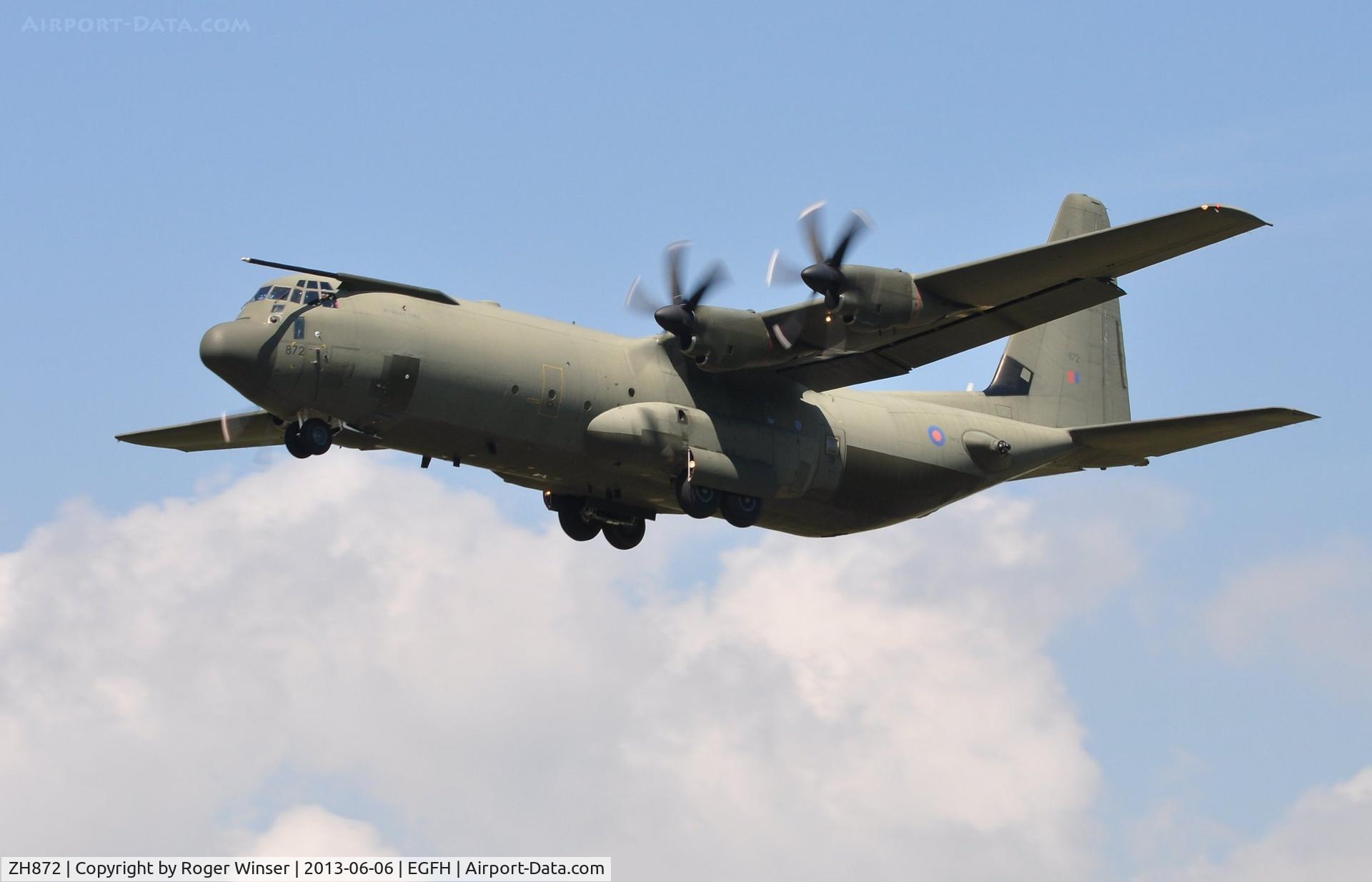 ZH872, 1997 Lockheed Martin C-130J-30 Hercules C.4 C/N 382-5456, RAF Hercules C.4 coded 872 of the RAF Brize Norton Transport Wing climbing out after a practice approach to Runway 22.