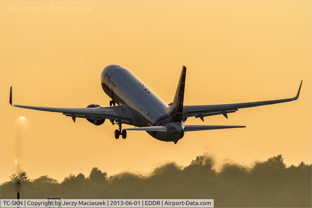 TC-SKN, 2009 Boeing 737-94X/ER C/N 36086, TC-SKN (Alanya), 2009 Boeing 737-94XER