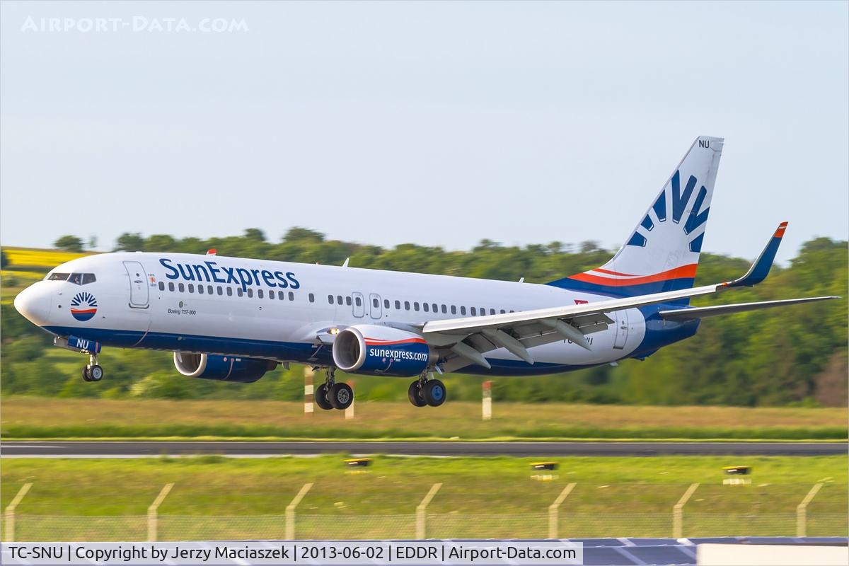 TC-SNU, 2010 Boeing 737-8HC C/N 40756, Boeing 737-8HC,