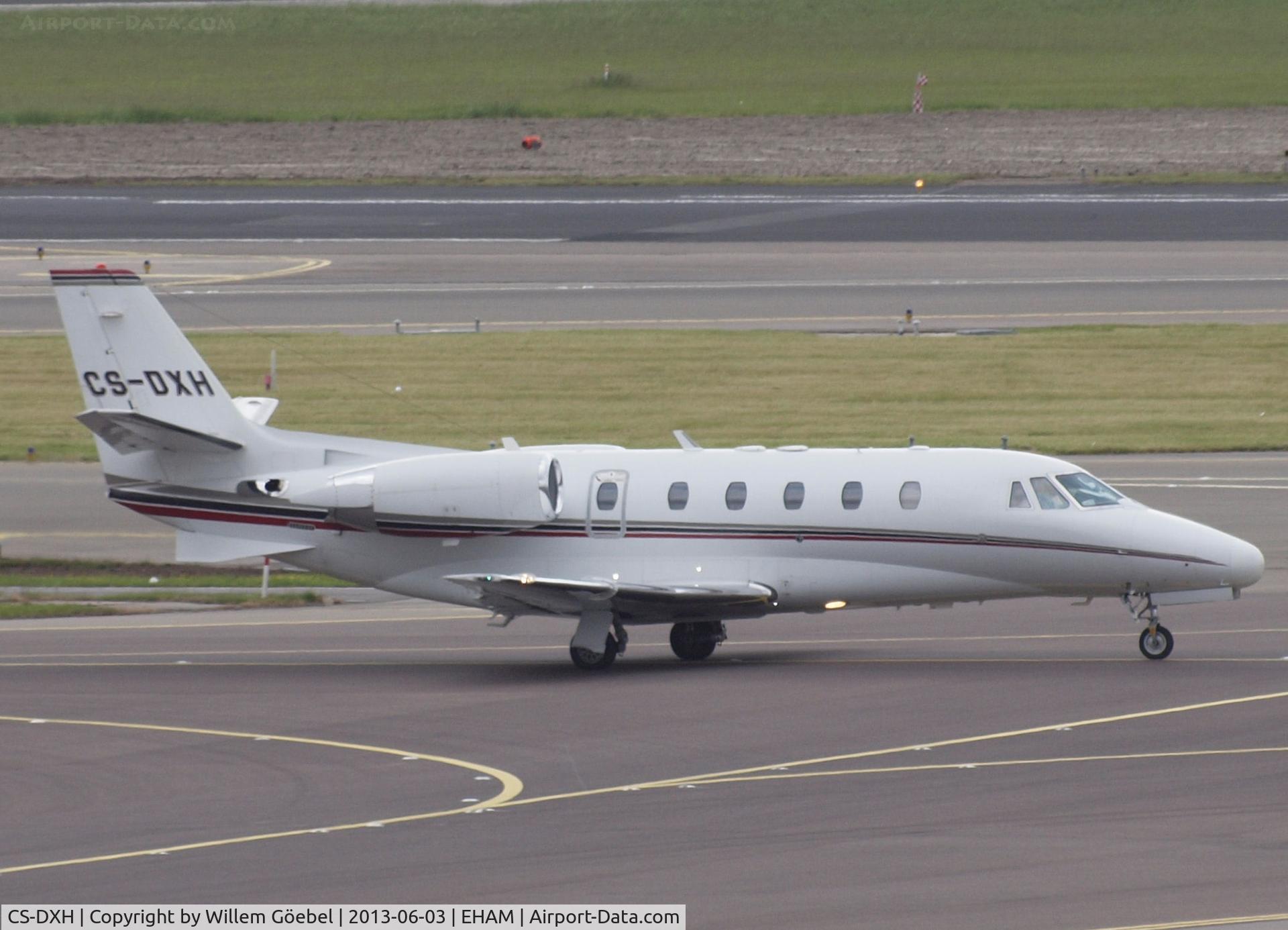 CS-DXH, 2006 Cessna Citation XLS C/N 560-5615, Taxi to the runway on Schiphol Airport