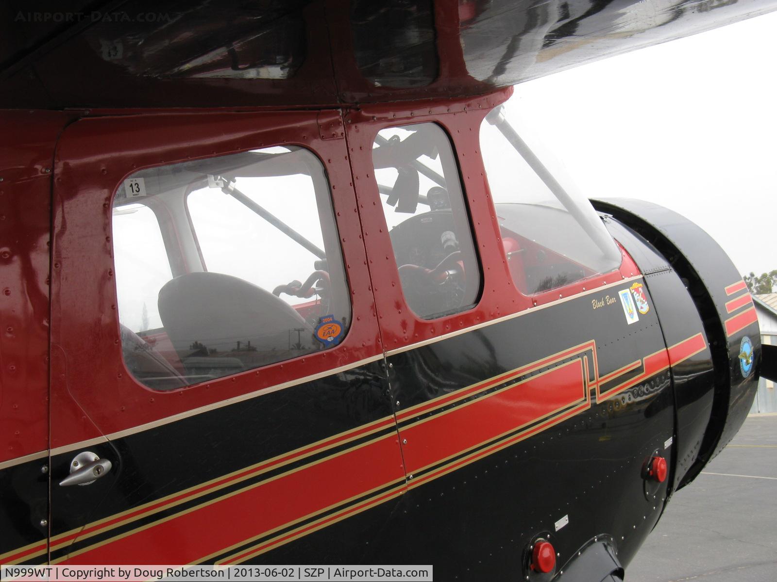 N999WT, 1943 Howard Aircraft DGA-15P C/N 29462, 1943 Howard DGA-15P 'Black Bear', P&W R-985 Wasp Jr. 450 Hp, cabin door