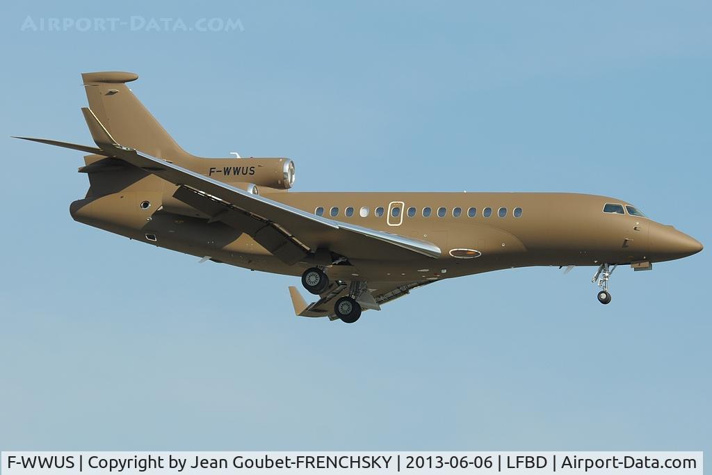 F-WWUS, 2010 Dassault Falcon 7X C/N 086, MEDOC landing 23