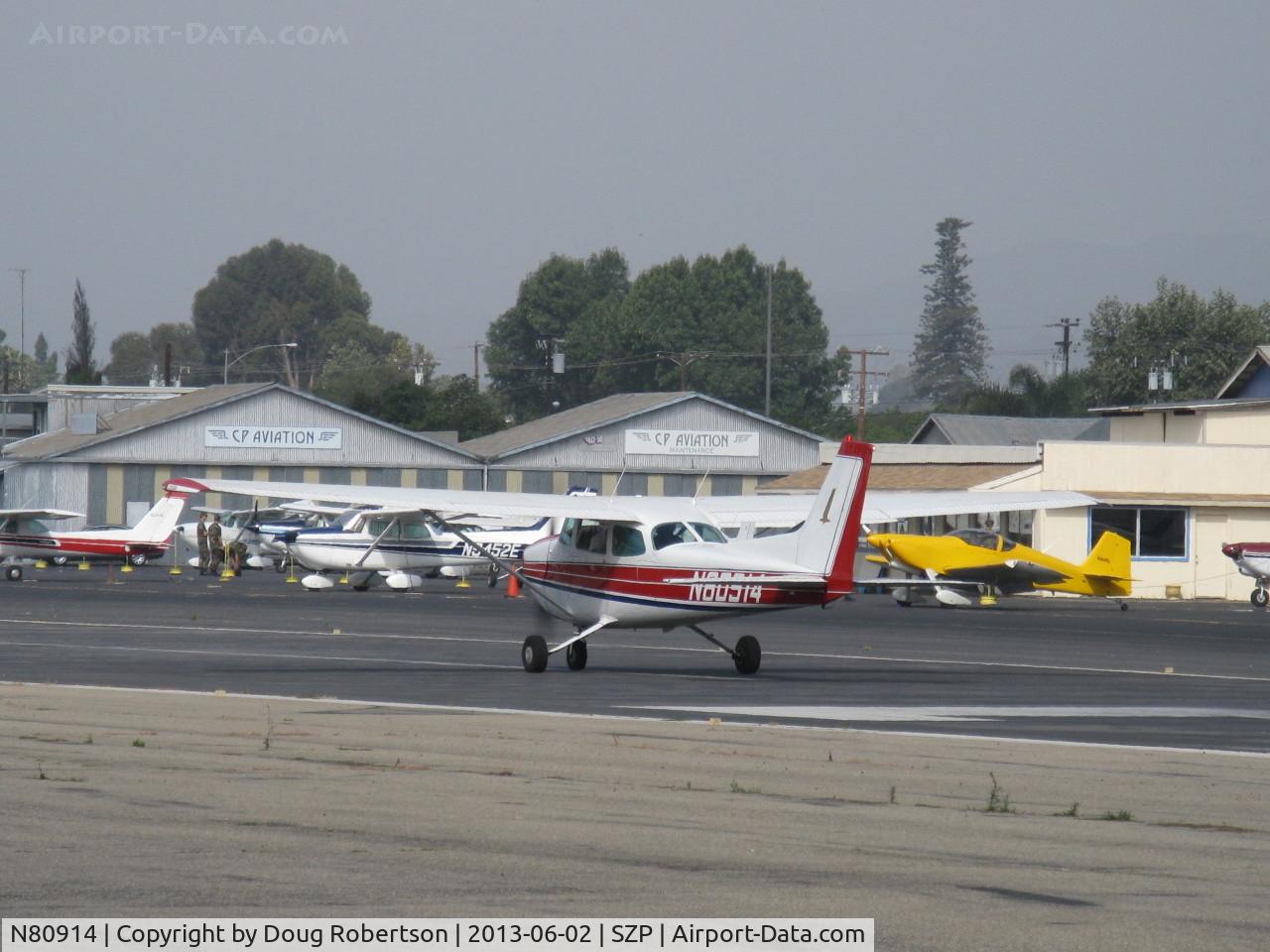 N80914, 1976 Cessna 172M C/N 17266799, 1976 Cessna 172M SKYHAWK, Lycoming O-320-E2D 150 Hp, takeoff roll Rwy 22