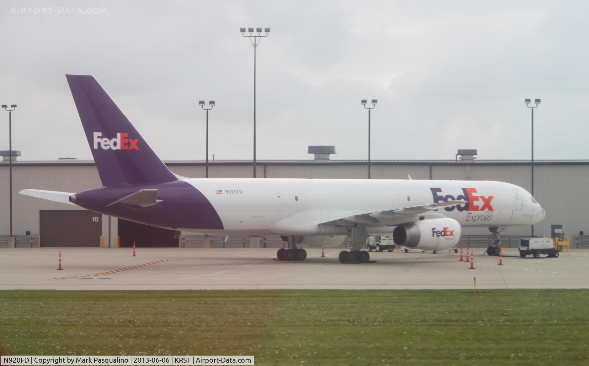 N920FD, 1988 Boeing 757-23A C/N 24289, Boeing 757-200