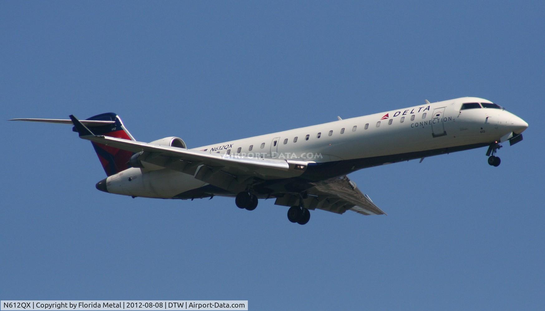 N612QX, 2002 Bombardier CRJ-701 (CL-600-2C10) Regional Jet C/N 10042, Delta Connection CRJ-700