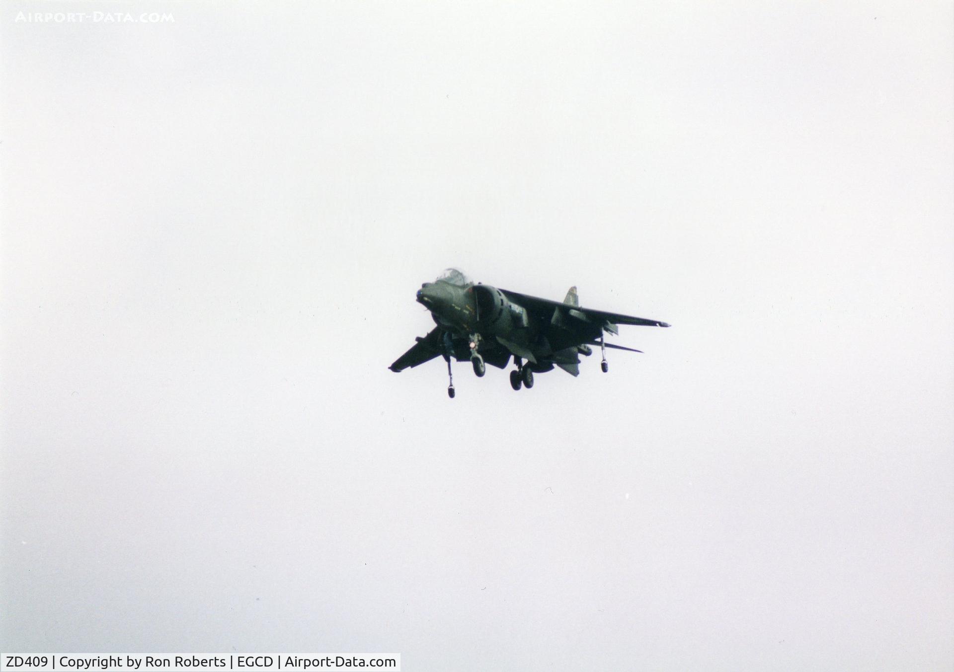 ZD409, British Aerospace Harrier GR.7 C/N P38, Woodford Airshow