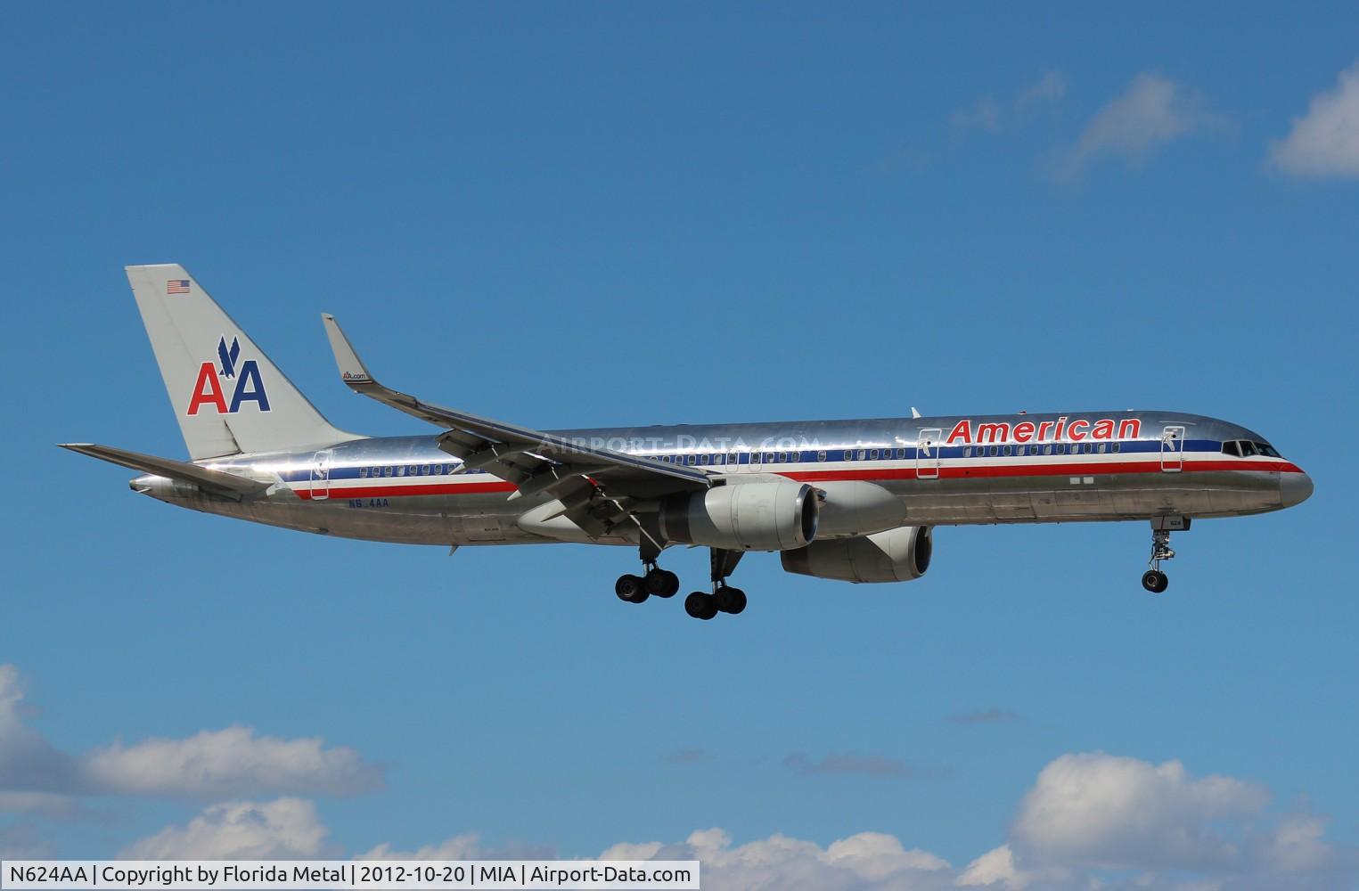 N624AA, 1990 Boeing 757-223 C/N 24582, American 757