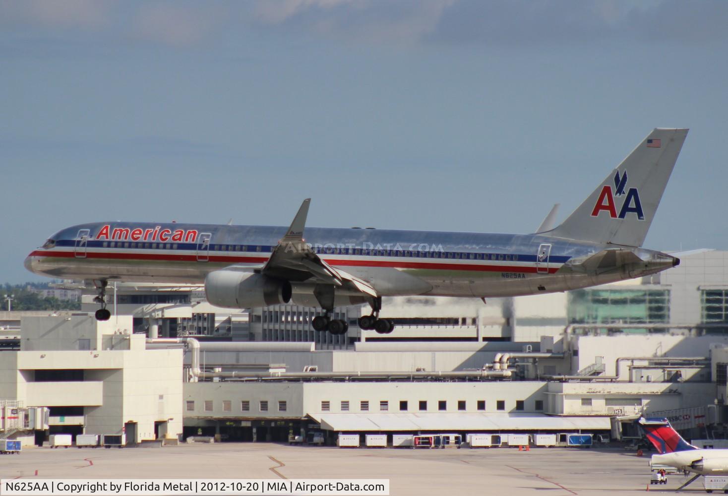N625AA, 1990 Boeing 757-223 C/N 24583, American 757