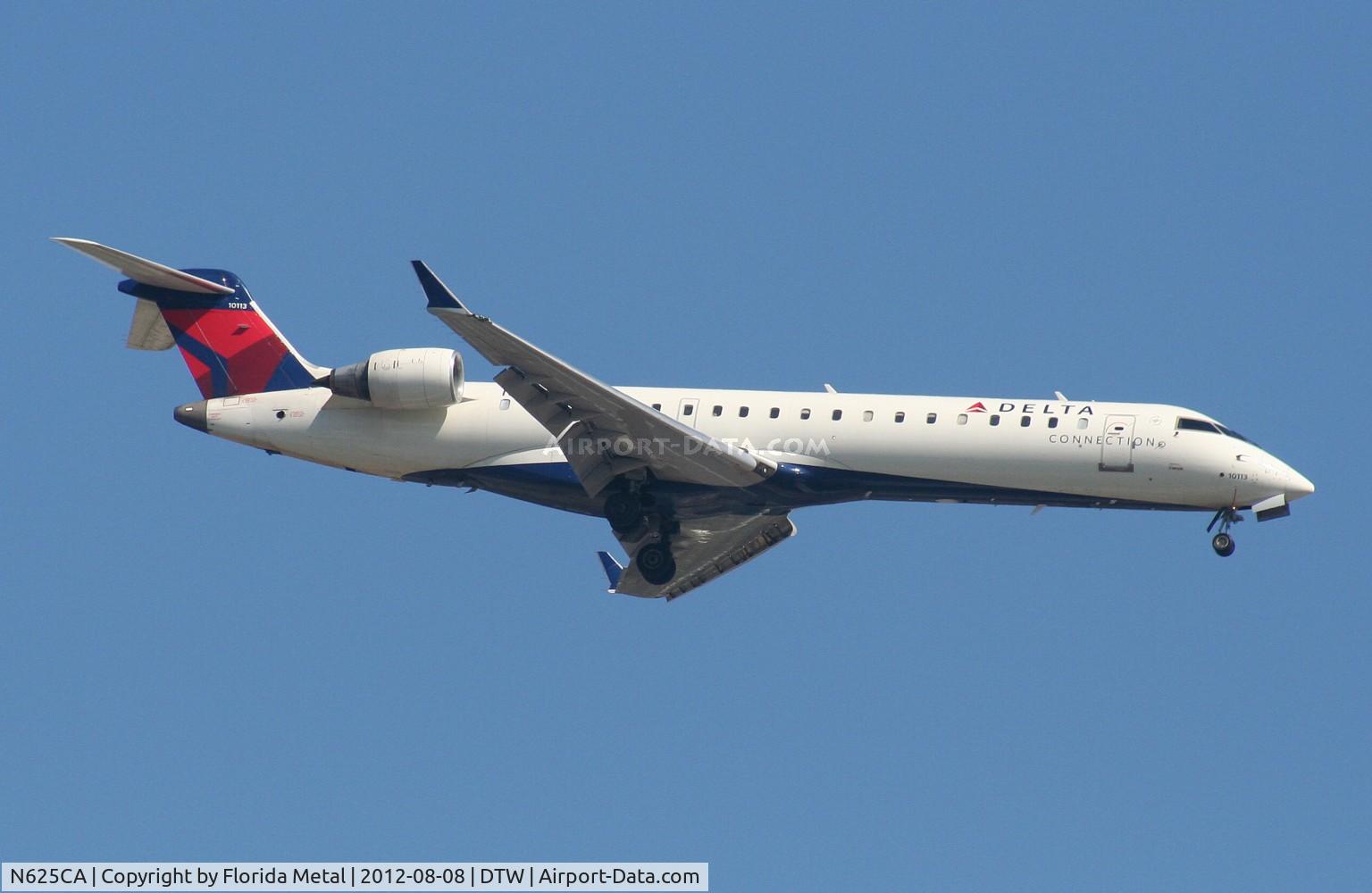 N625CA, 2003 Bombardier CRJ-700 (CL-600-2C10) Regional Jet C/N 10113, Delta Connection CRJ-700