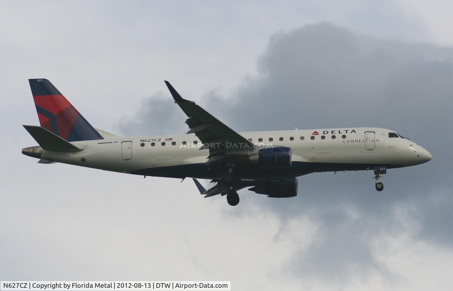 N627CZ, 2008 Embraer 175LR (ERJ-170-200LR) C/N 17000229, Compass EMB-175