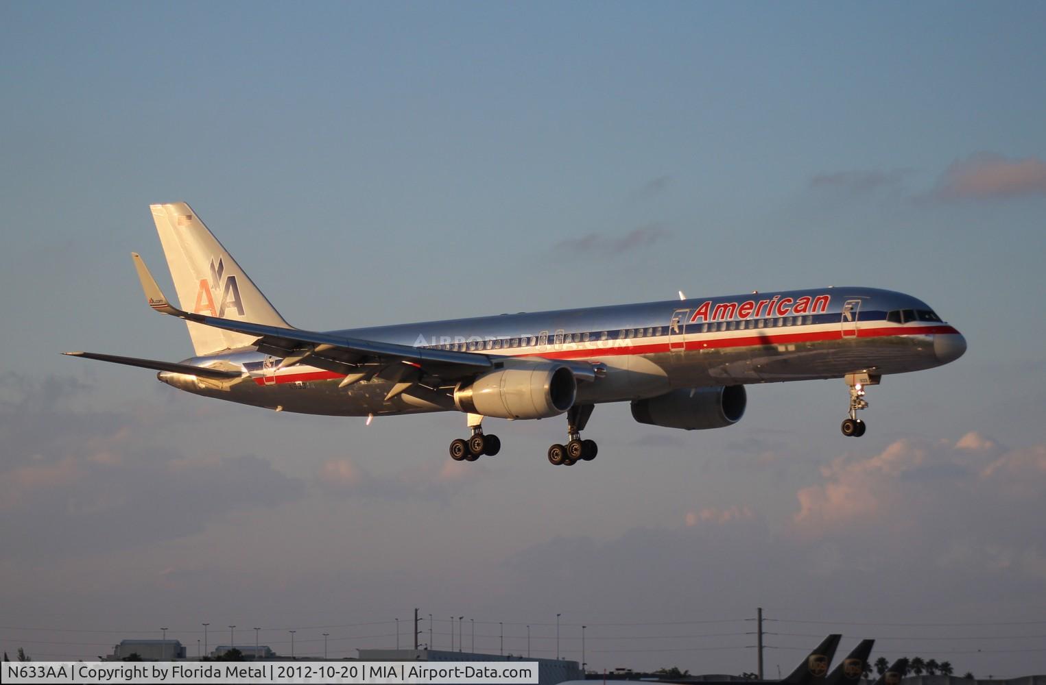 N633AA, 1990 Boeing 757-223 C/N 24591, American 757