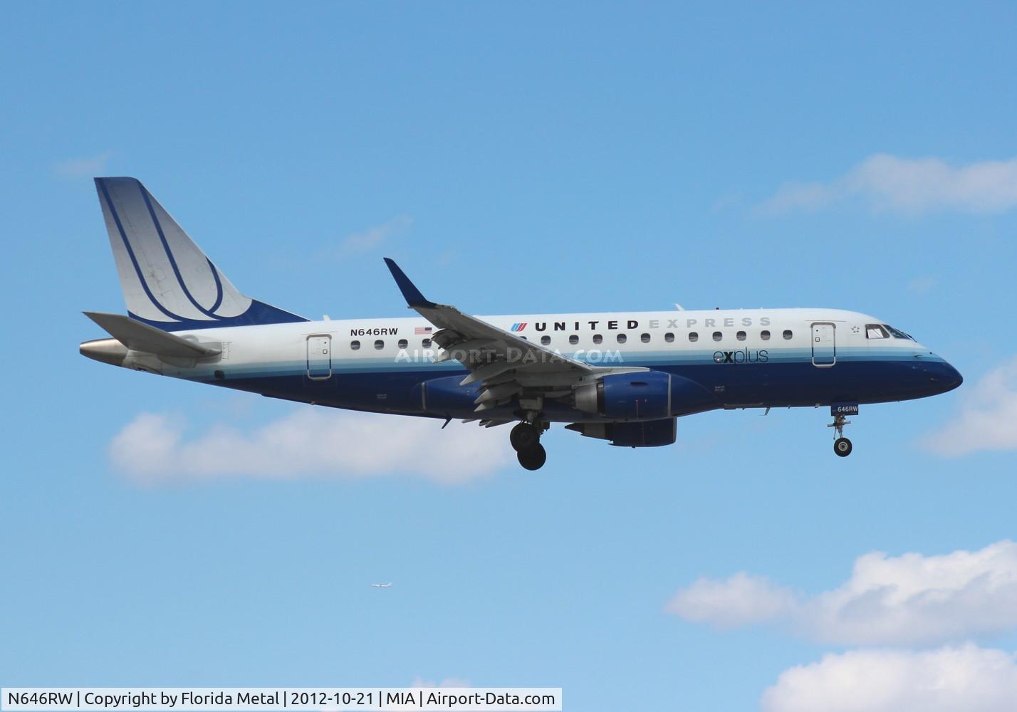 N646RW, 2005 Embraer 170SE (ERJ-170-100SE) C/N 17000066, Shuttle American E170