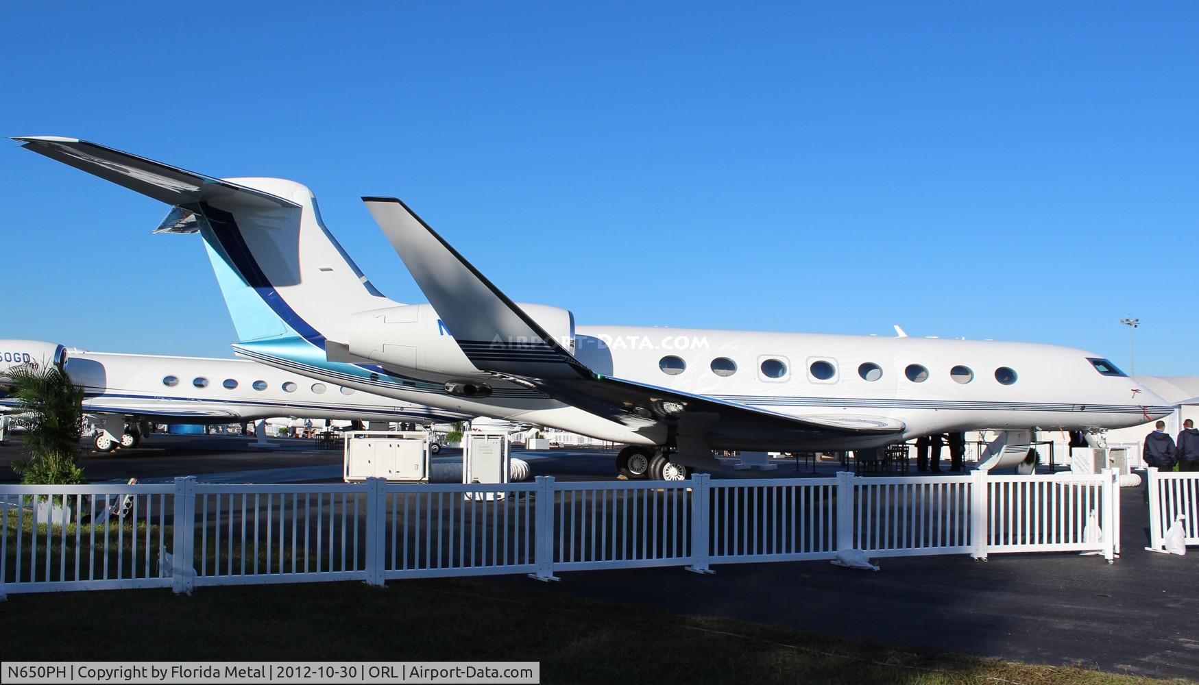 N650PH, 2011 Gulfstream Aerospace G650 (G-VI) C/N 6013, Gulfstream 650 at NBAA