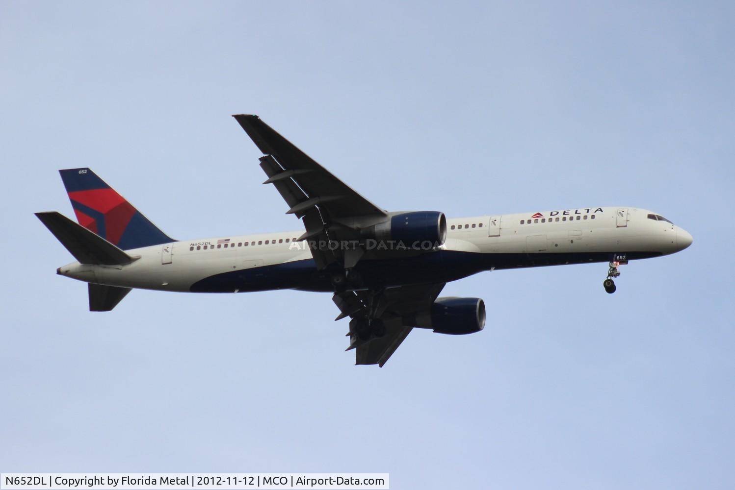 N652DL, 1989 Boeing 757-232 C/N 24392, Delta 757