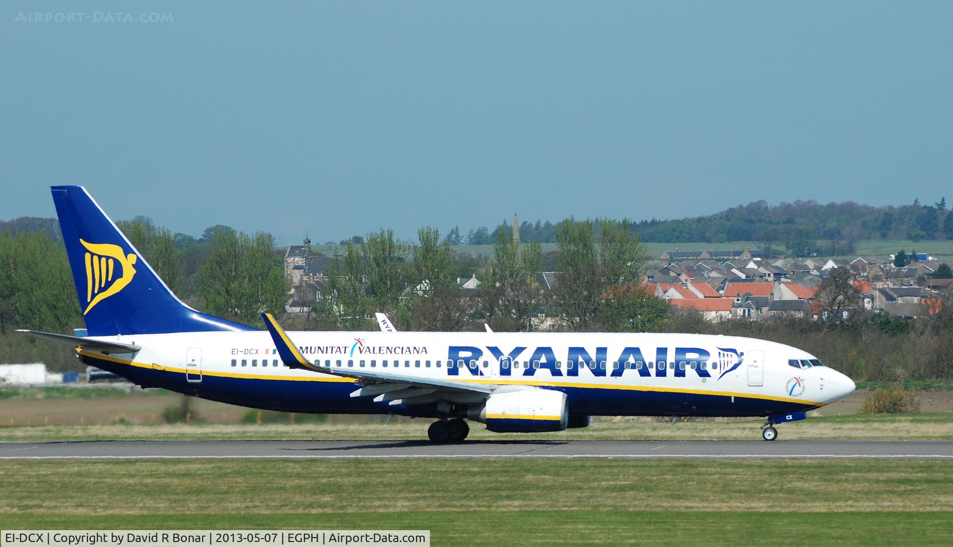 EI-DCX, 2004 Boeing 737-8AS C/N 33569, A 06 departure on a bright spring morning