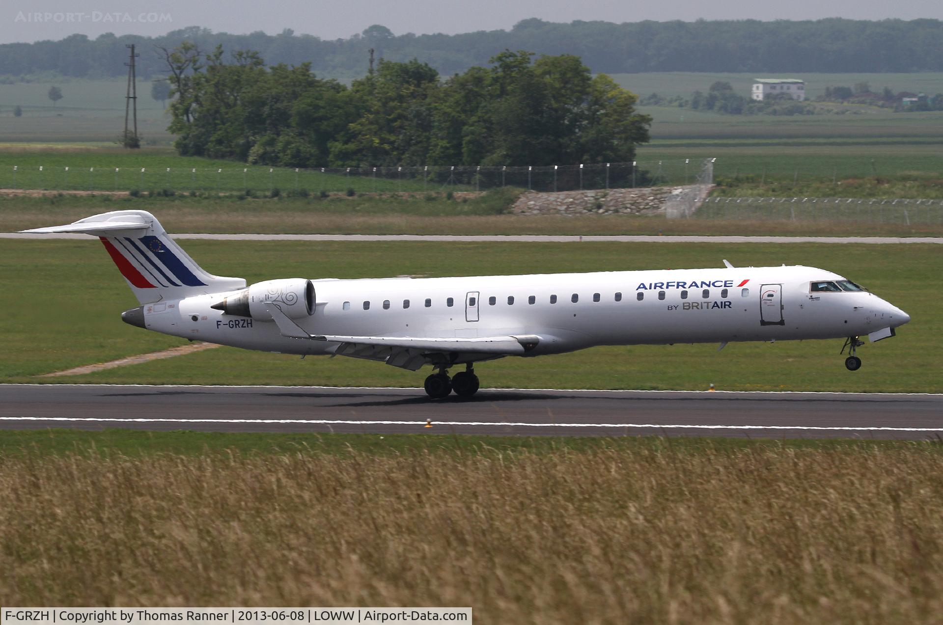 F-GRZH, 2003 Bombardier CRJ-702 (CL-600-2C10) Regional Jet C/N 10089, Brit Air Bombadier CRJ-700