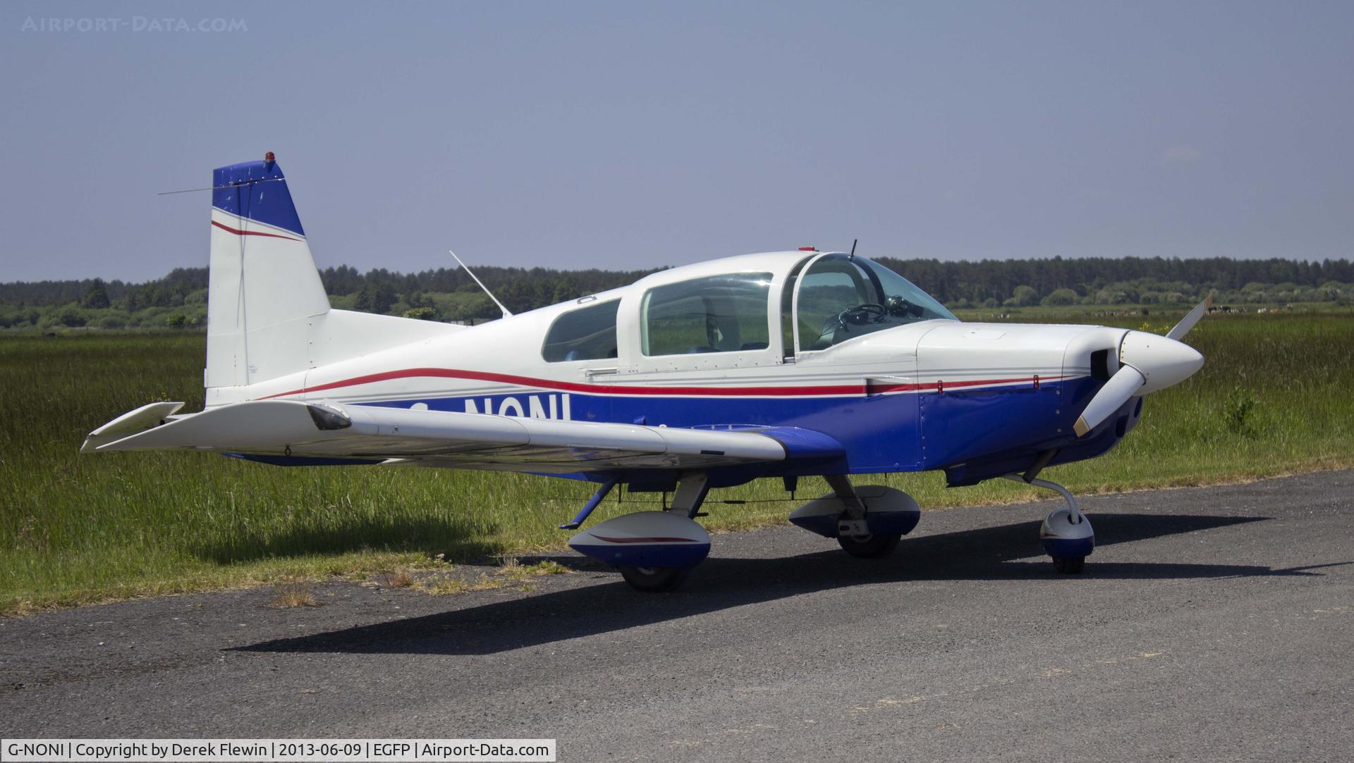 G-NONI, 1973 Grumman American AA-5 Traveler C/N AA5-0383, Visiting Grumman Traveller.