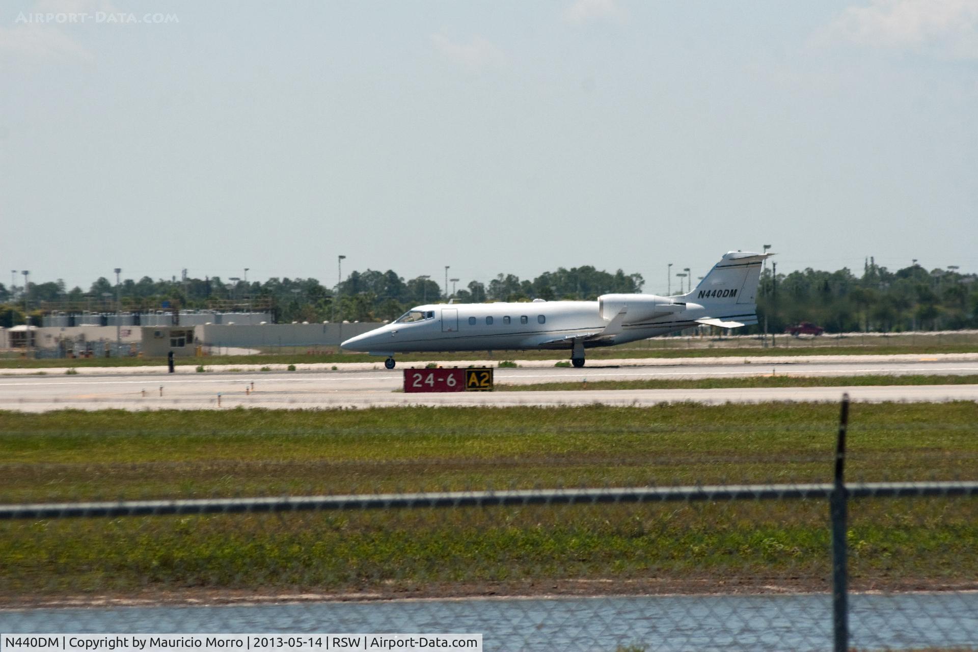 N440DM, Gates Learjet 55 C/N 005, Taking off RWY 6