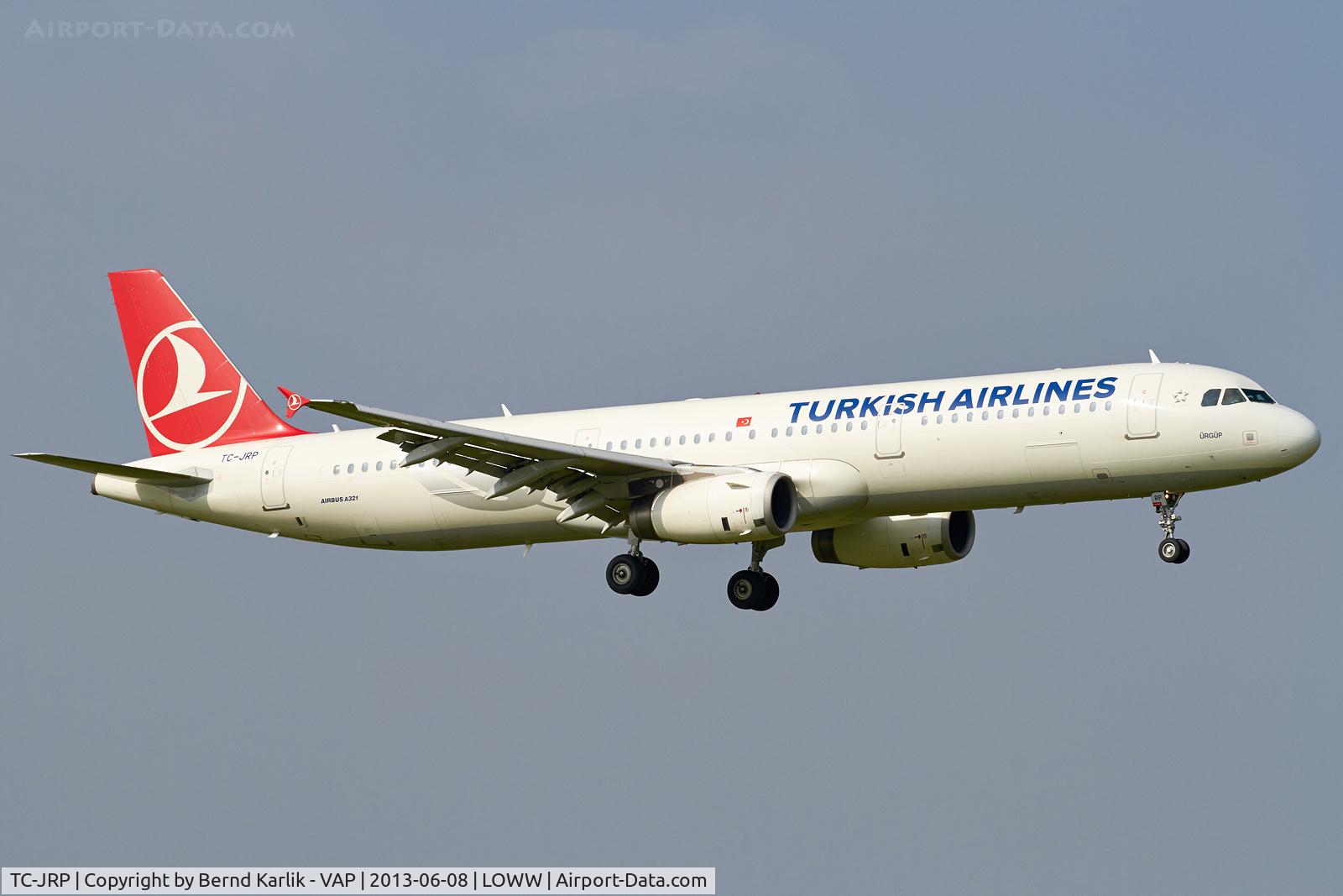 TC-JRP, 2011 Airbus A321-231 C/N 4698, Rwy 34