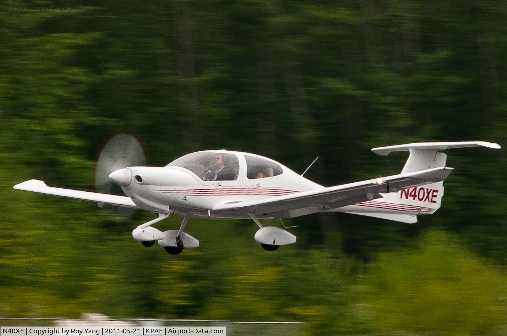N40XE, 2002 Diamond DA-40 Diamond Star C/N 40.208, 2011 Paine Aviation Day