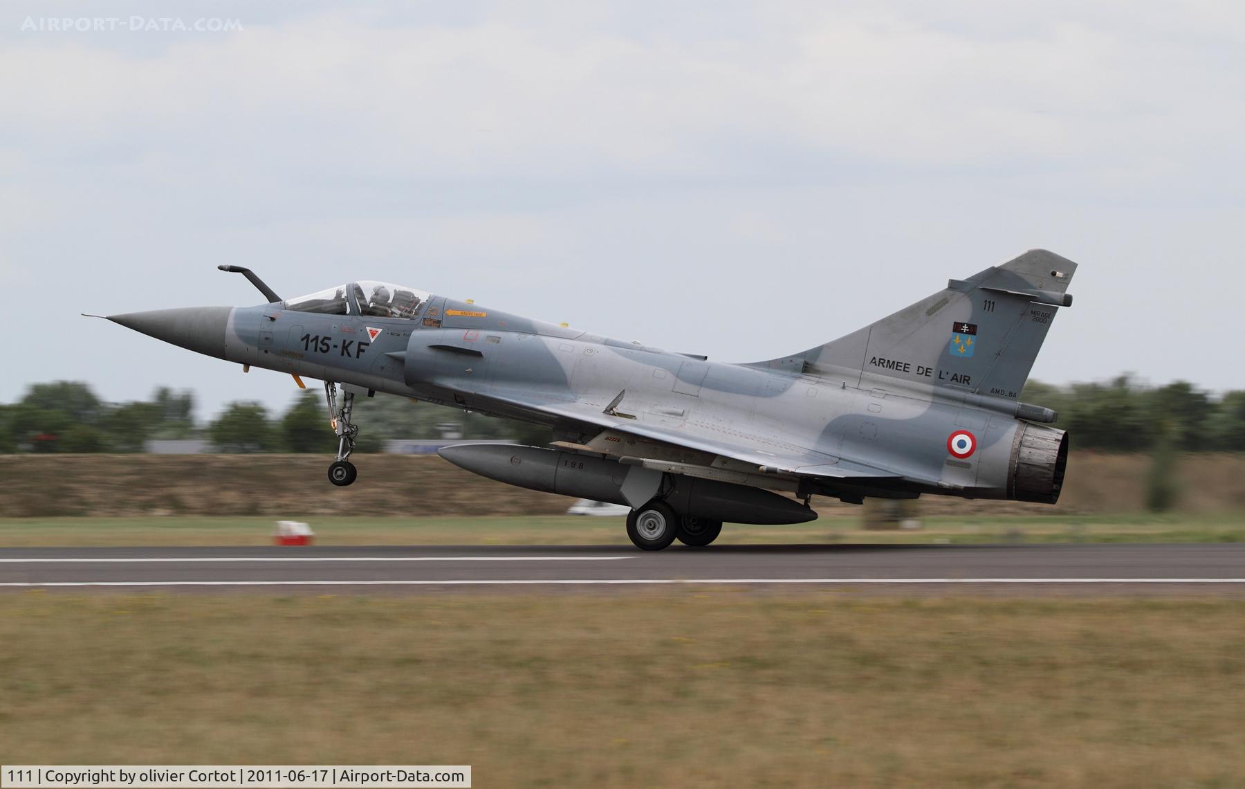 111, Dassault Mirage 2000C C/N 111, Landing at Saint Dizier AB