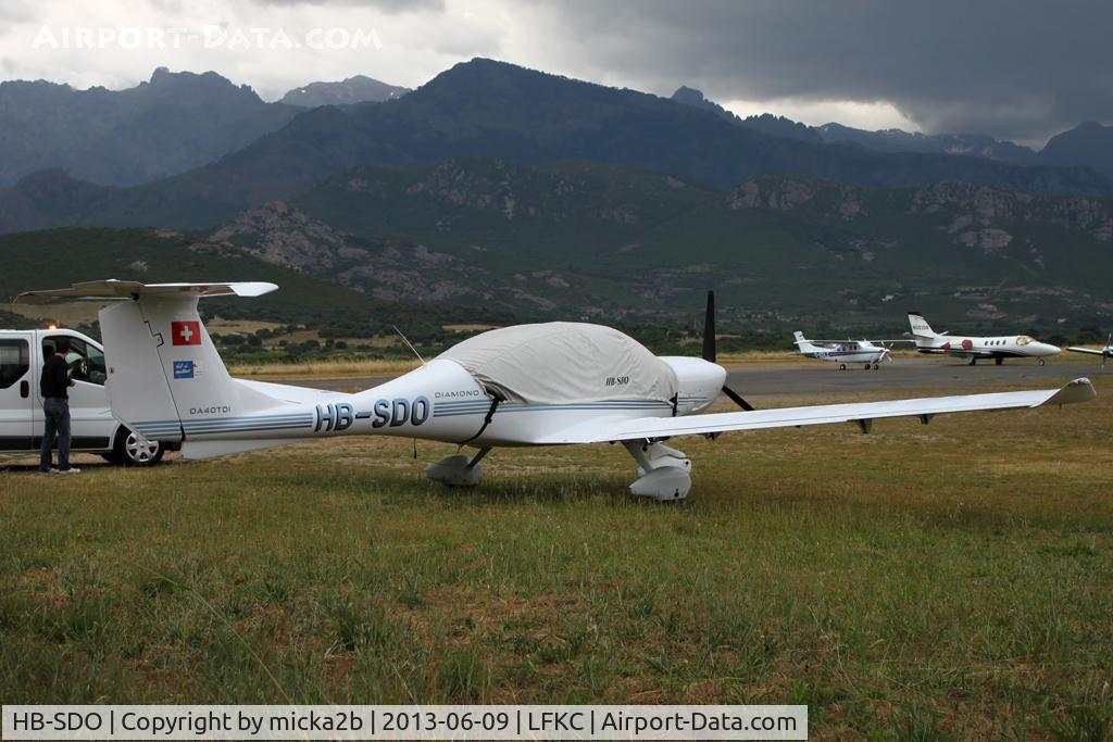 HB-SDO, 2005 Diamond DA-40D Diamond Star C/N D4.150, Parked