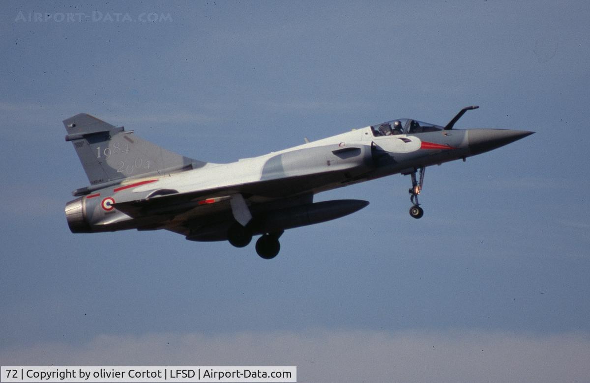 72, Dassault Mirage 2000-5F C/N 309, special markings for the unit's anniversary. The pilot is now member of the Breitling team.