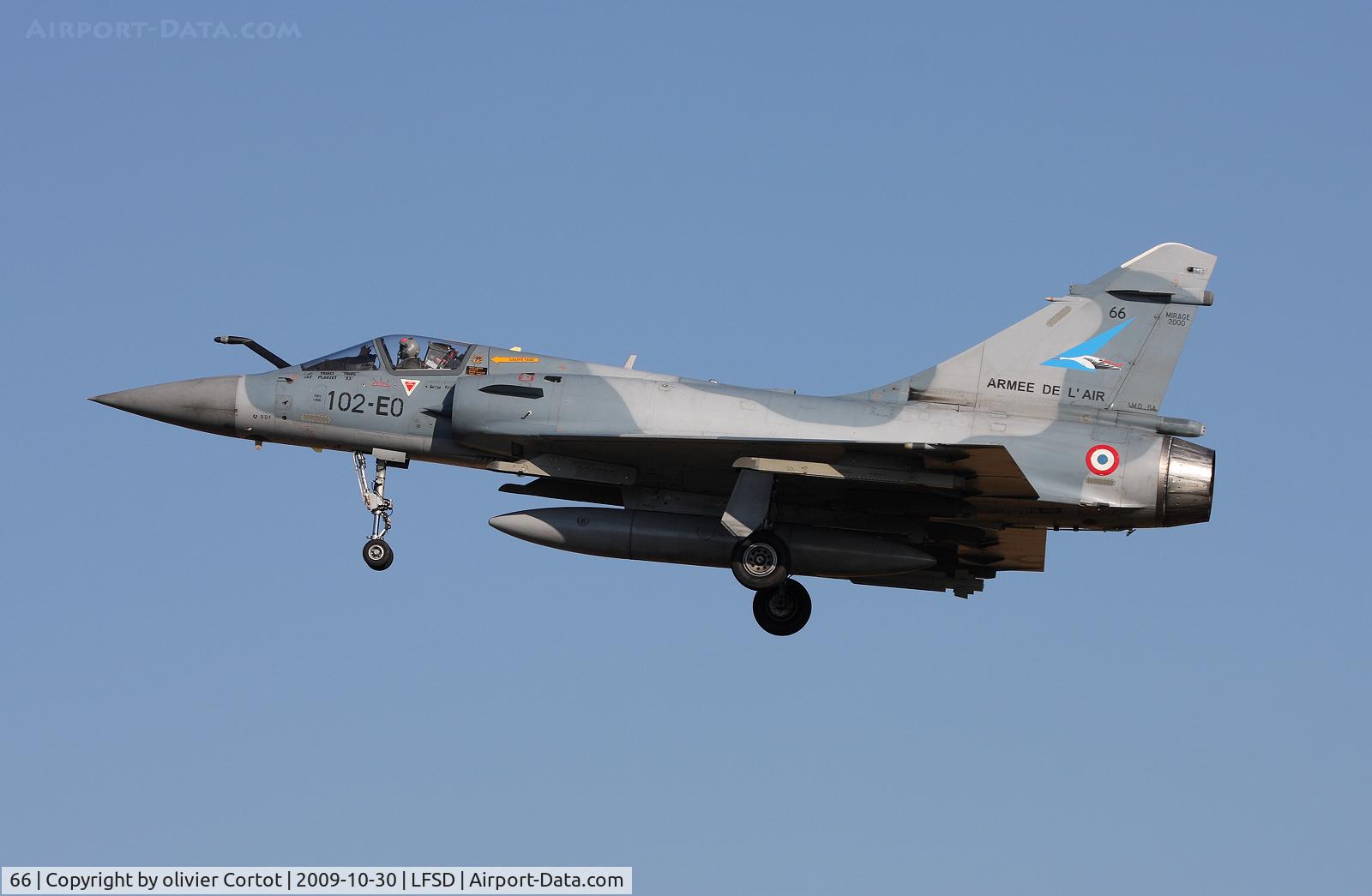 66, Dassault Mirage 2000-5F C/N 292, Landing at Dijon AB