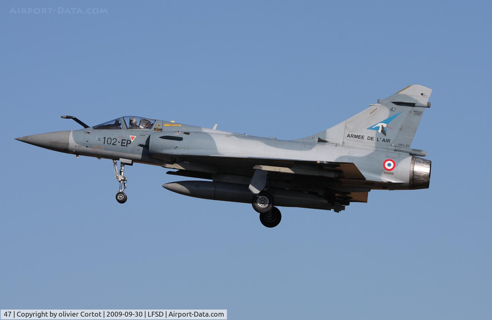 47, Dassault Mirage 2000-5F C/N 217, Landing at Dijon AB