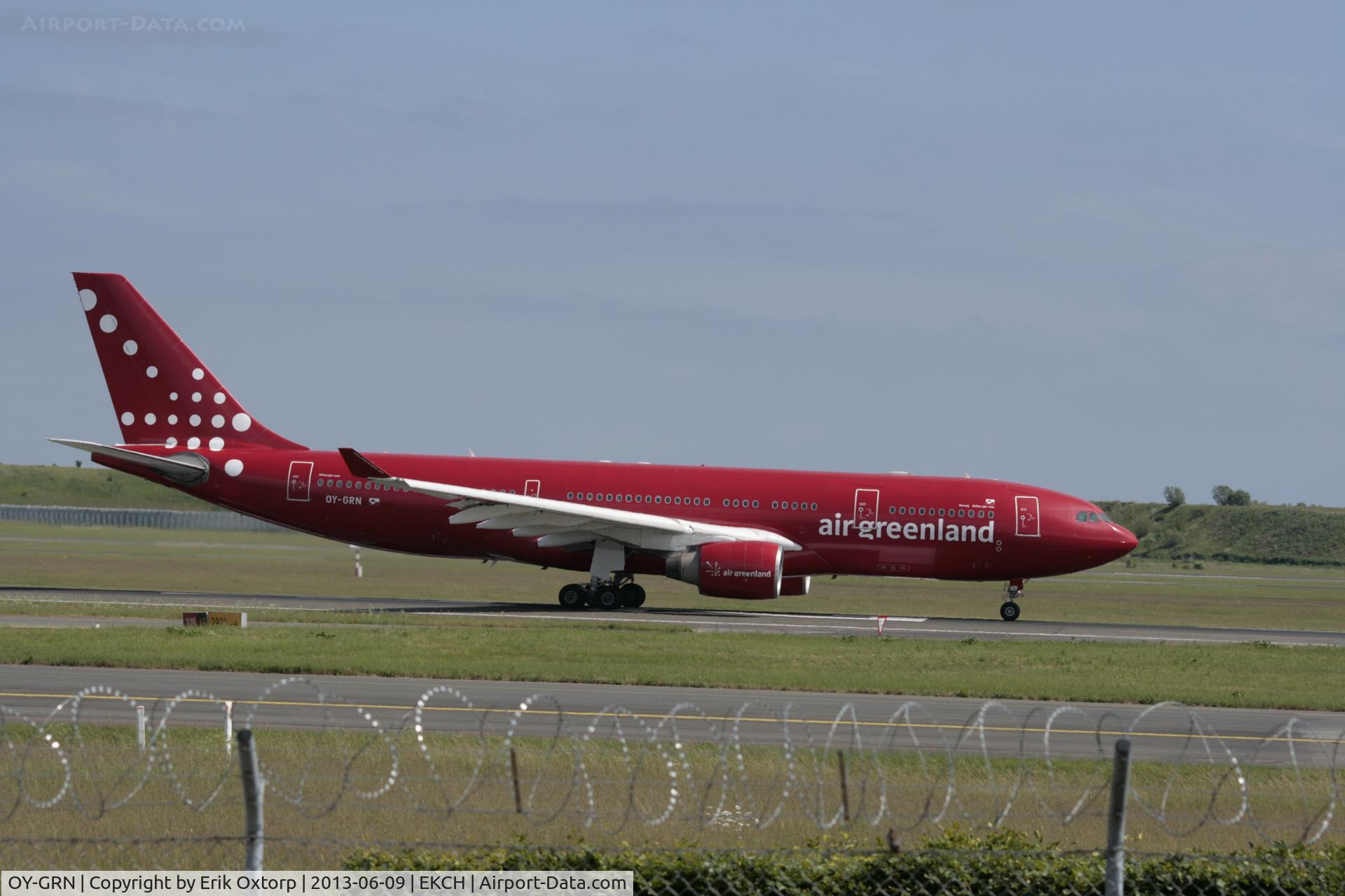 OY-GRN, 1998 Airbus A330-223 C/N 230, Take off on rw 22R