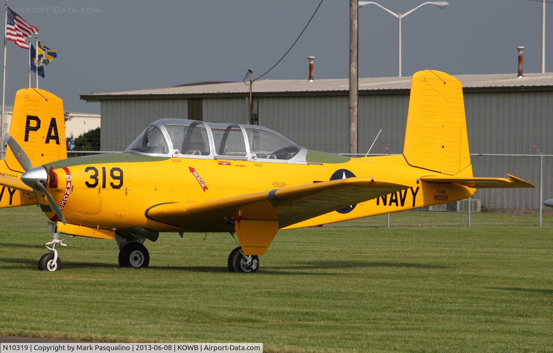 N10319, 1957 Beech D-45 Mentor C/N BG-318, Beech T-34B