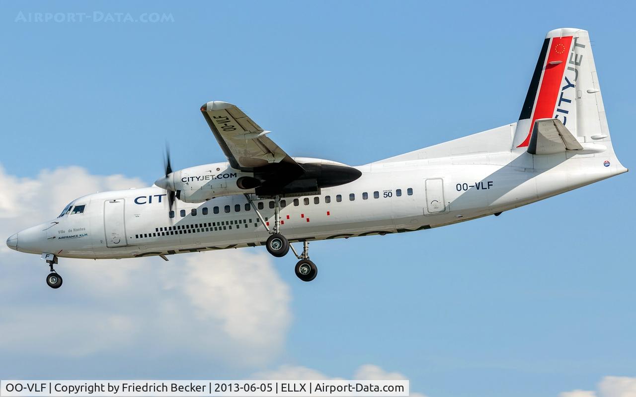 OO-VLF, 1991 Fokker 50 C/N 20208, short final RW06