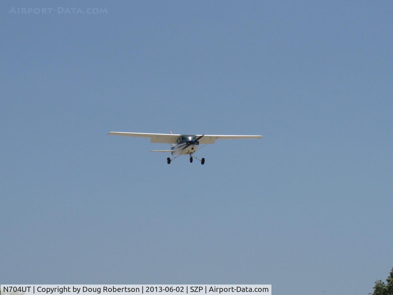 N704UT, 1976 Cessna 150M C/N 15078891, 1976 Cessna 150M, Continental O-200 100 Hp, on final Rwy 22