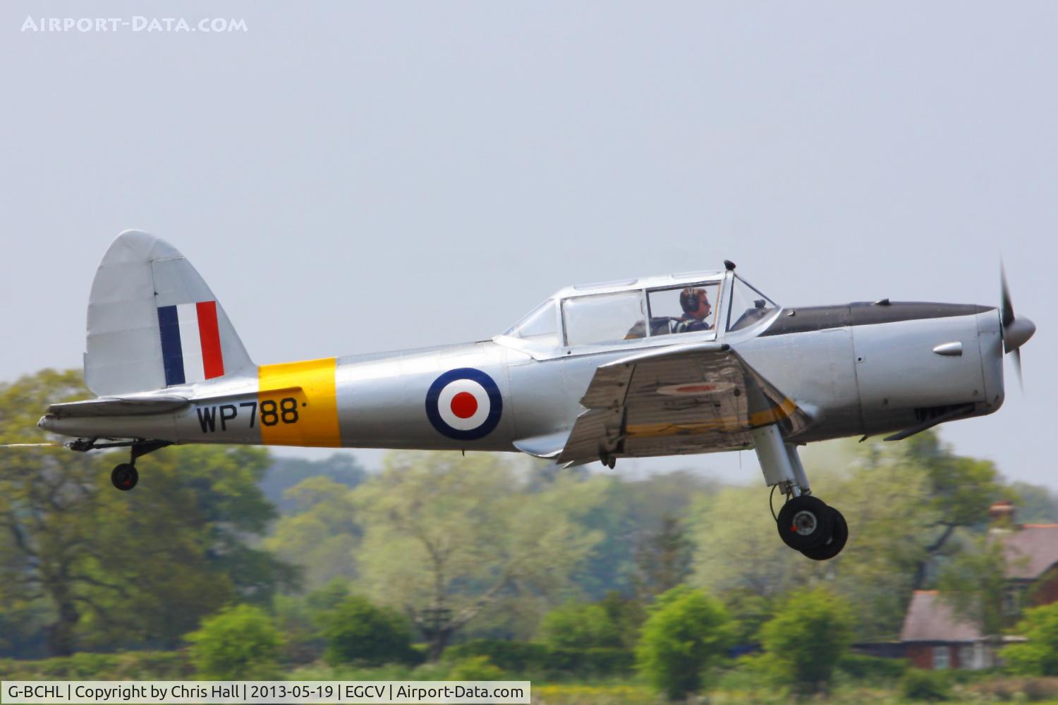G-BCHL, 1952 De Havilland DHC-1 Chipmunk T.10 C/N C1/0680, Sleap resident