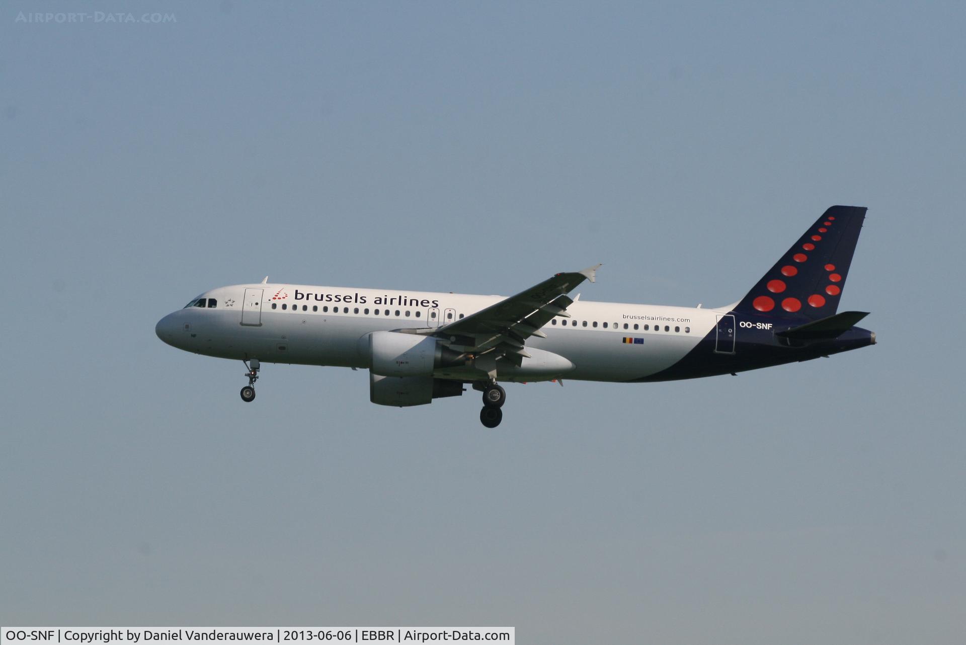 OO-SNF, 2006 Airbus A320-214 C/N 2810, Arrival of flight SN3732 to RWY 25L