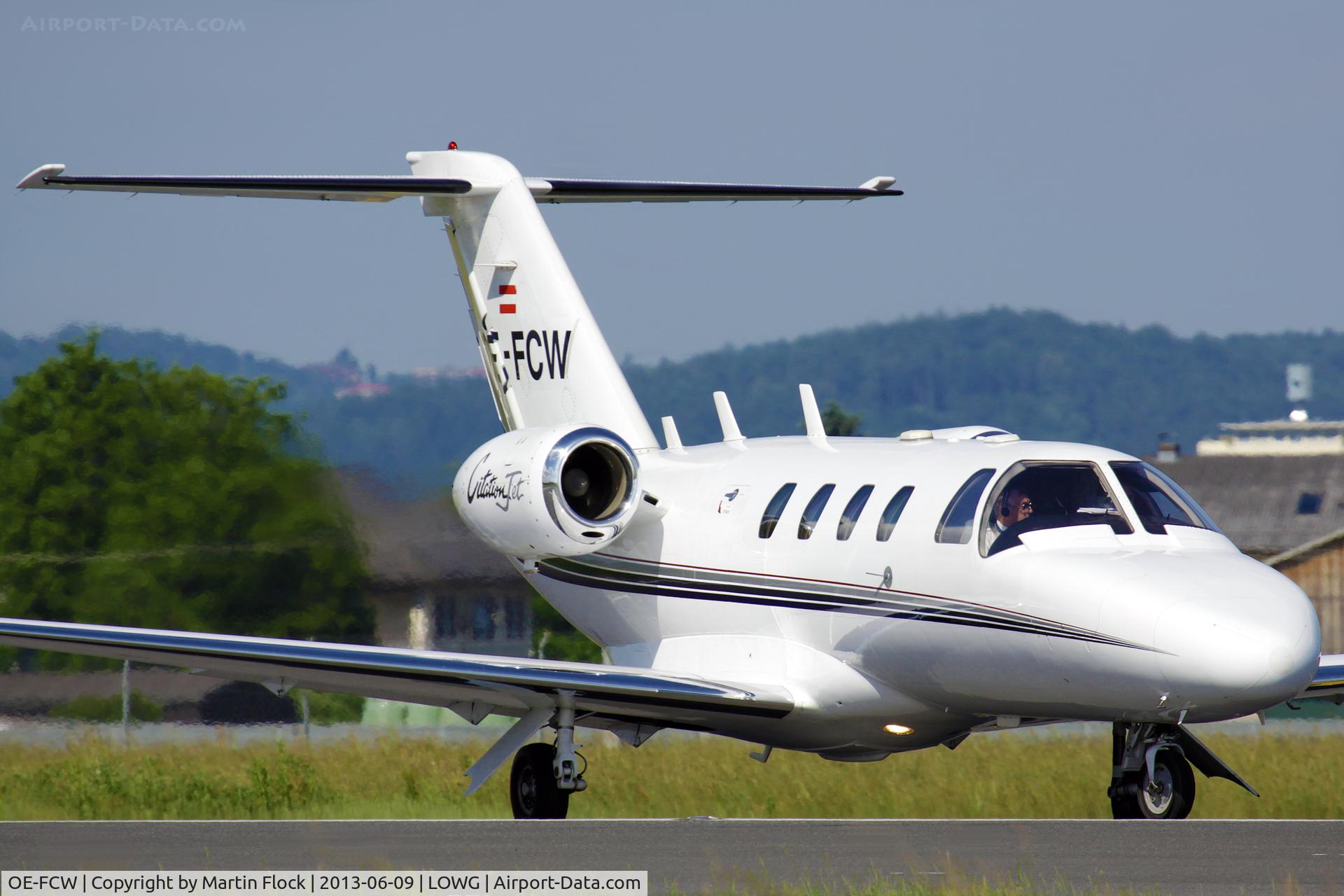OE-FCW, 1998 Cessna 525 CitationJet CJ1 C/N 525-0292, .....